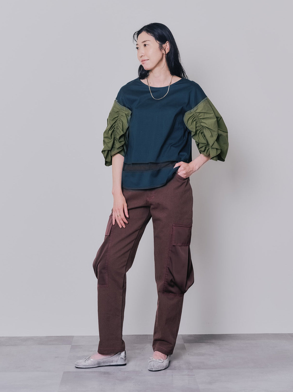 ビックサテンミリタリーポケット配色ステッチパンツ [601359] brown