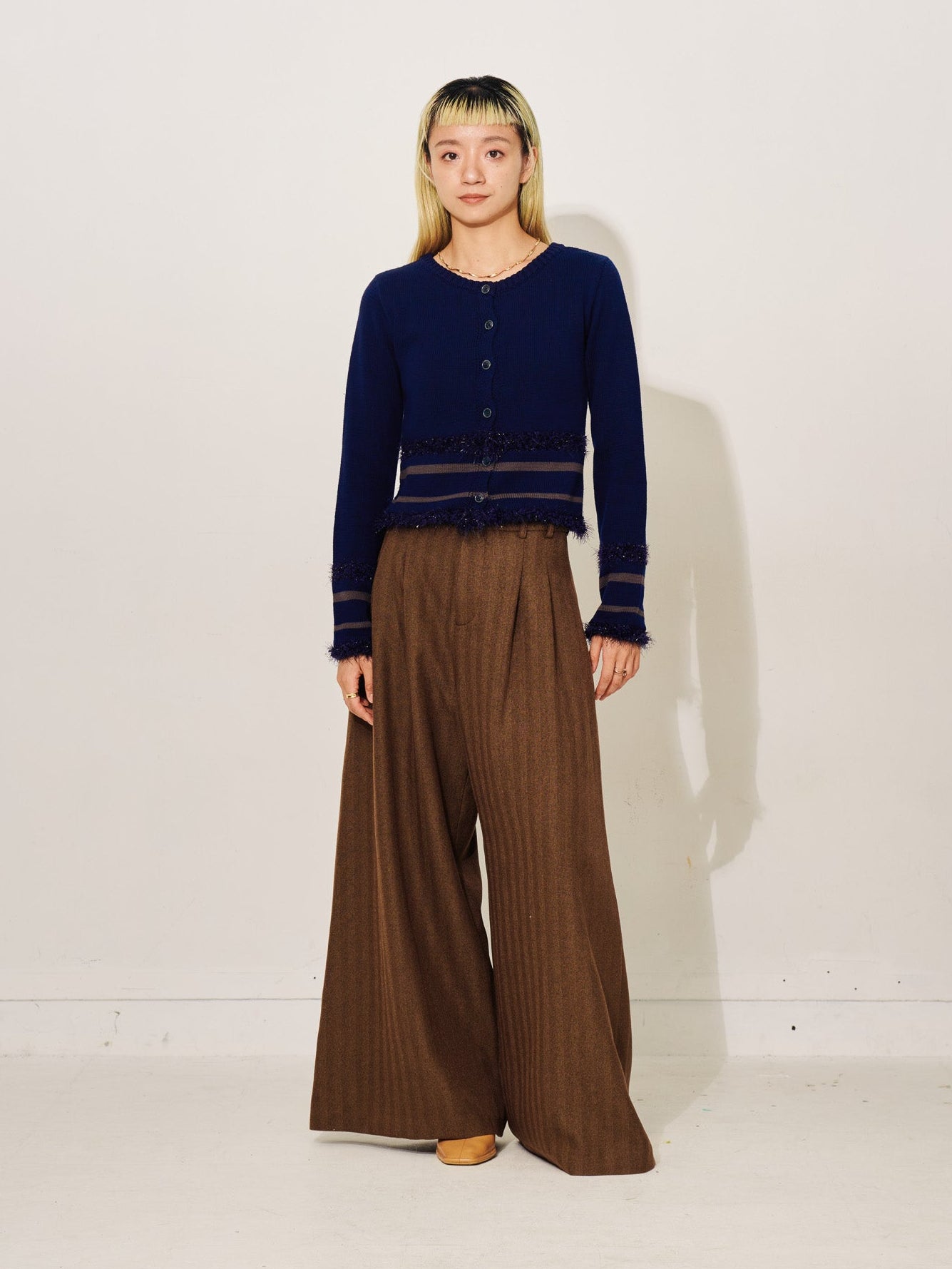 柄タックビックワイドパンツ [608320] brown