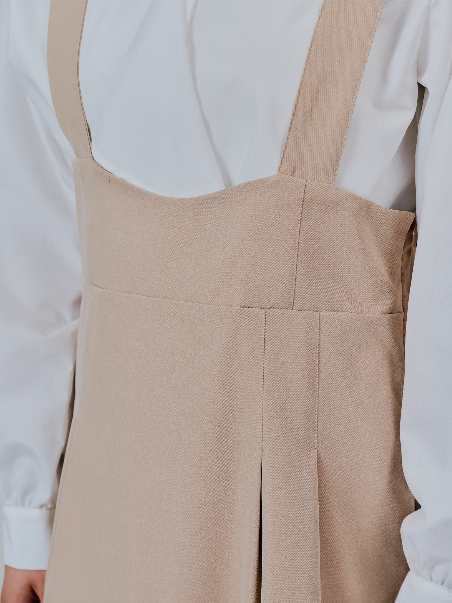 【予約商品】チュールドッキングチノジャンパースカ―ト [601418] beige