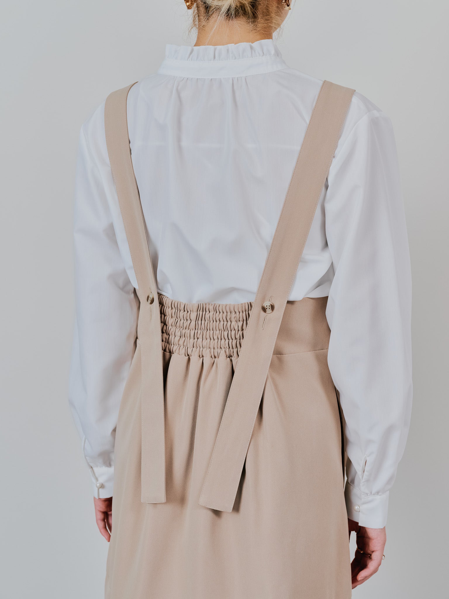 【予約商品】チュールドッキングチノジャンパースカ―ト [601418] beige