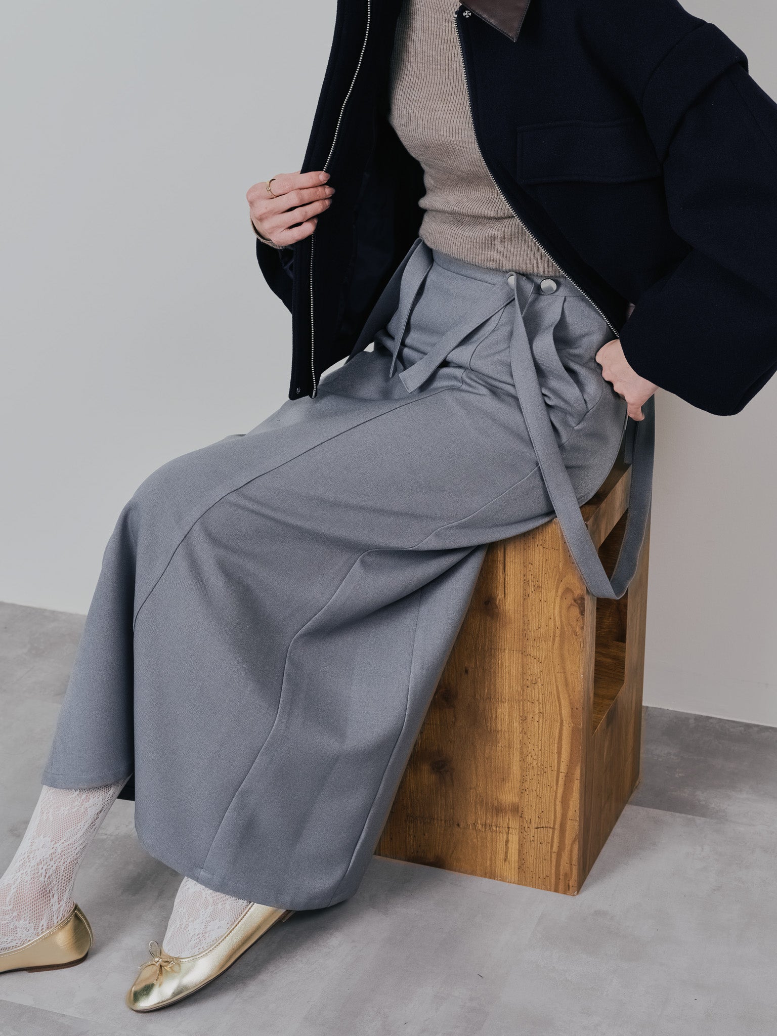 サスペンダー付ソフトAラインスカート [608328] grey