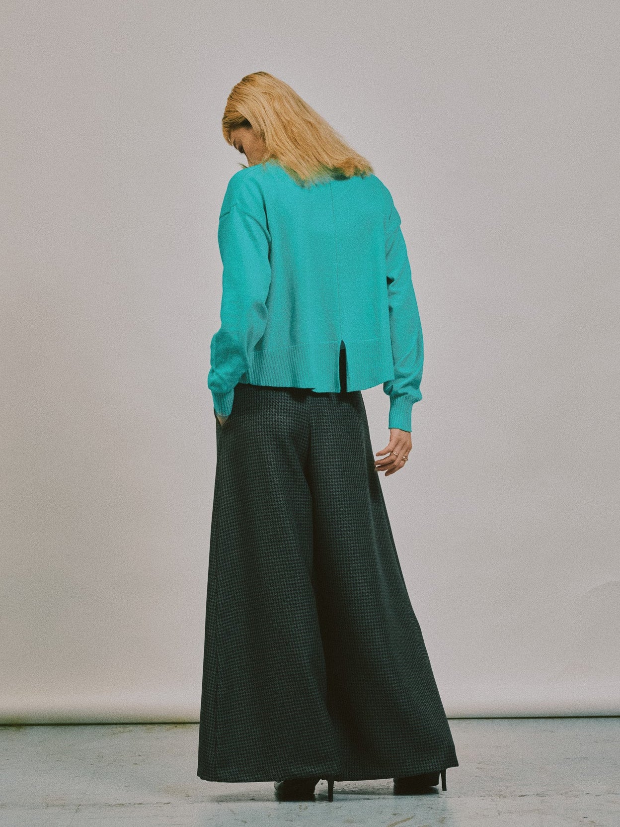バックスリットカシミアニットトップス [605550] green