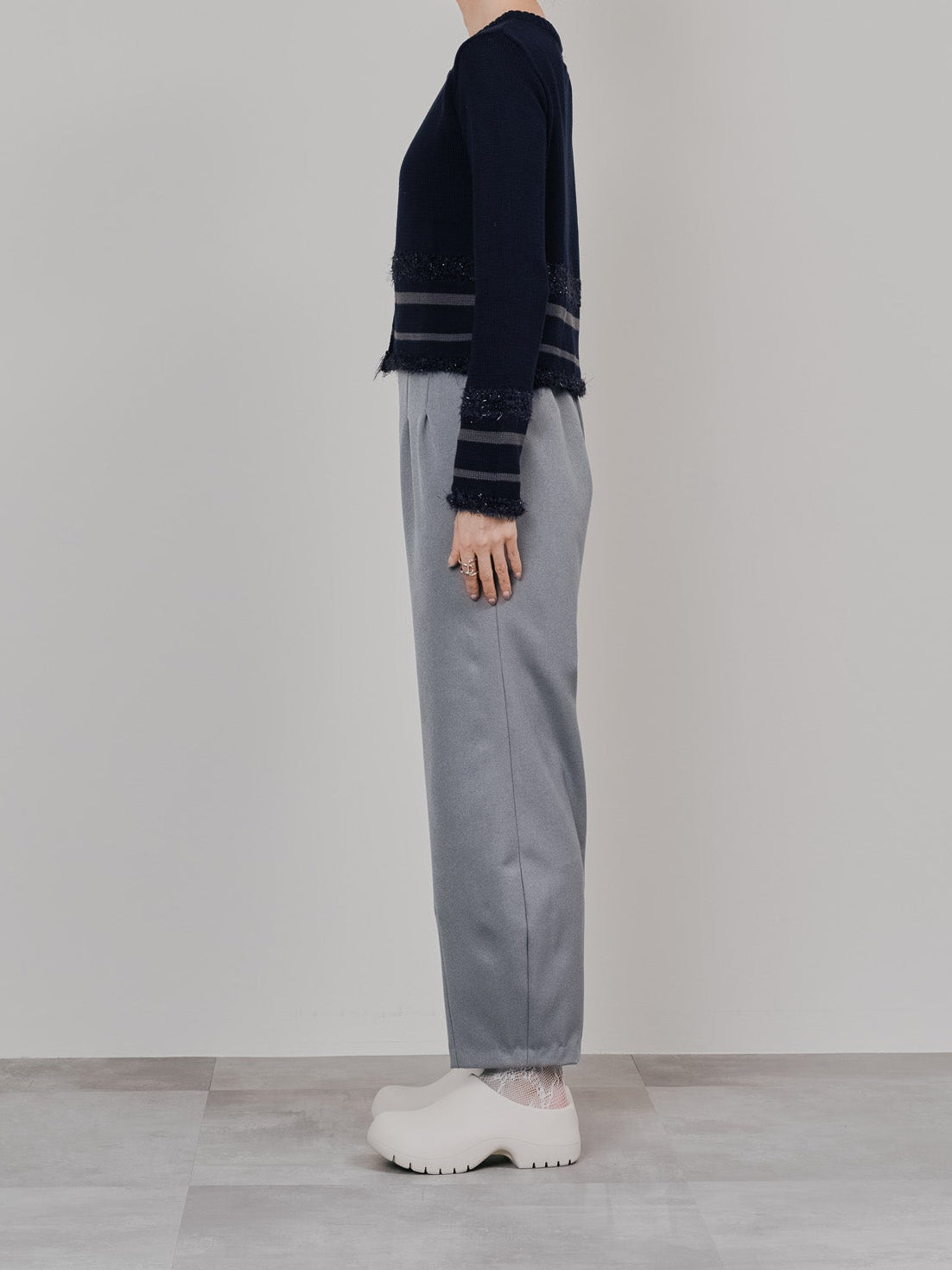 ヘムダーツカーブフォルムパンツ [608329] grey