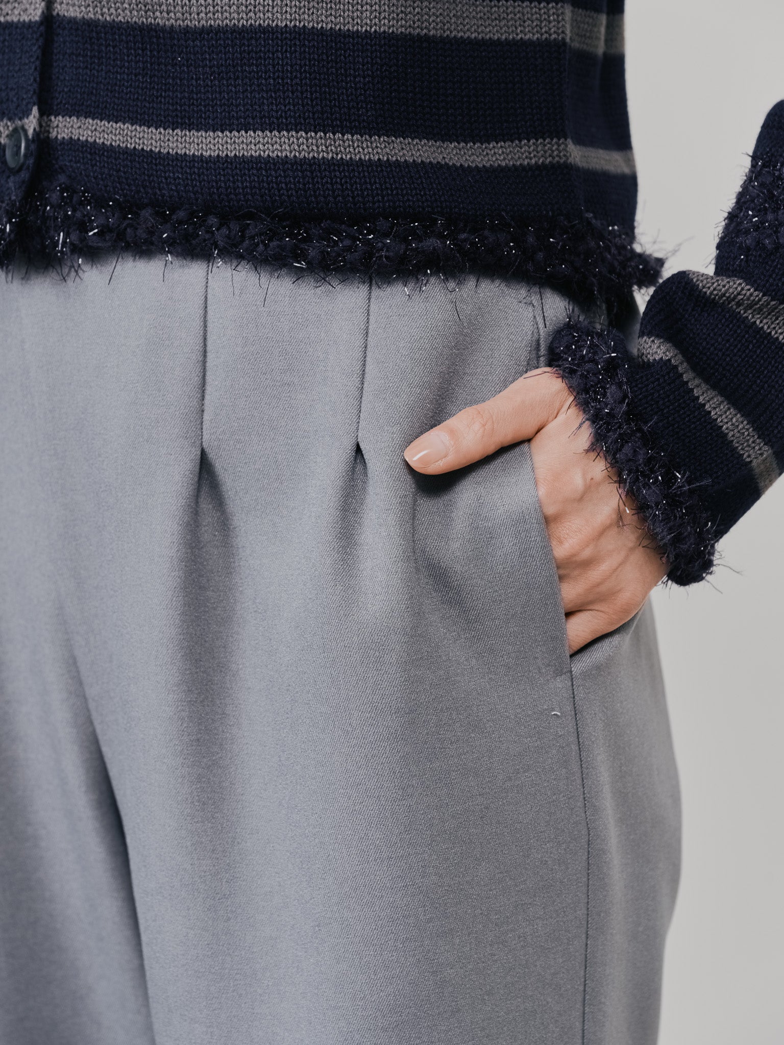 ヘムダーツカーブフォルムパンツ [608329] grey