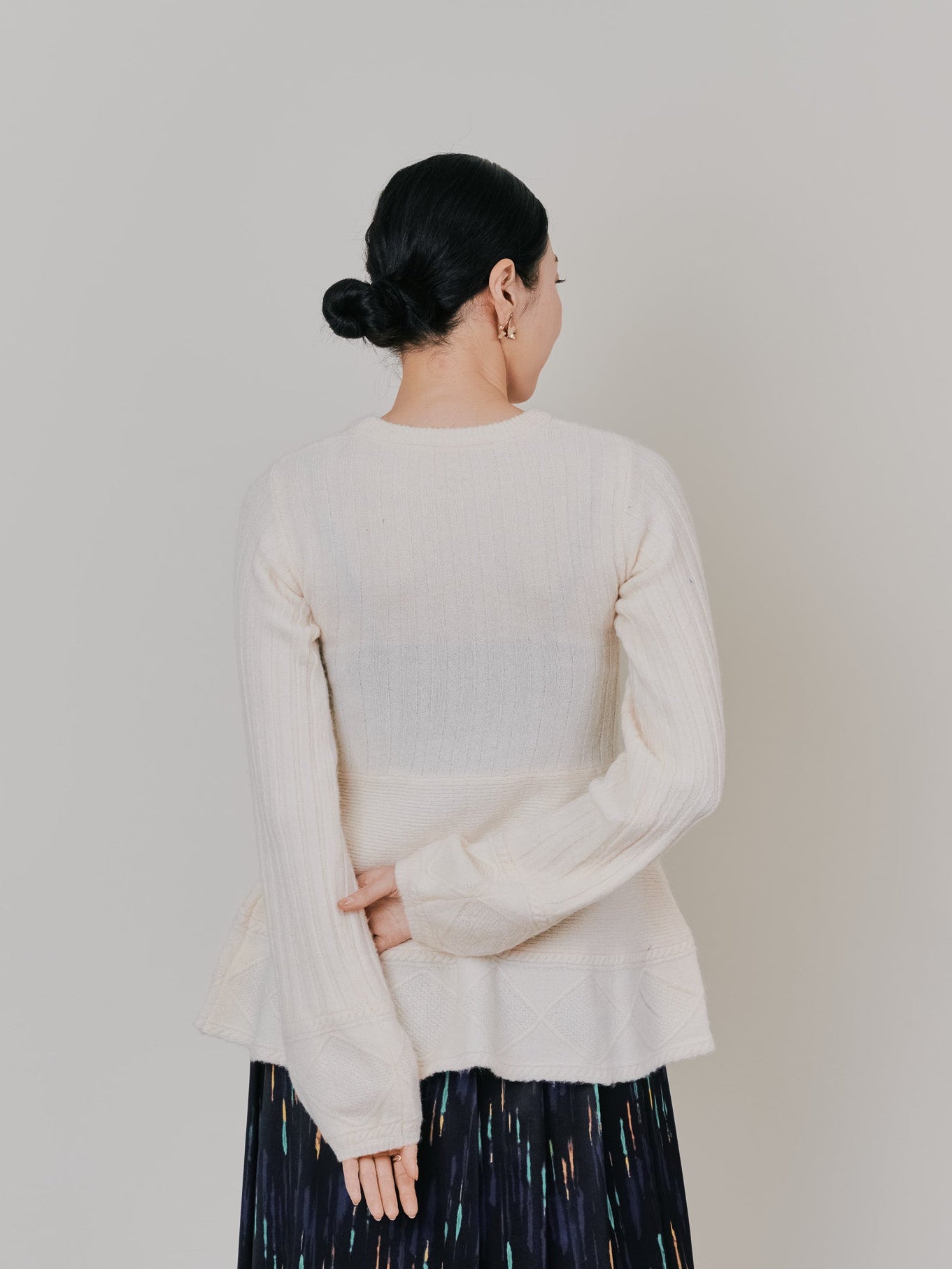 ケーブルペプラムニットトップス [605534] ivory
