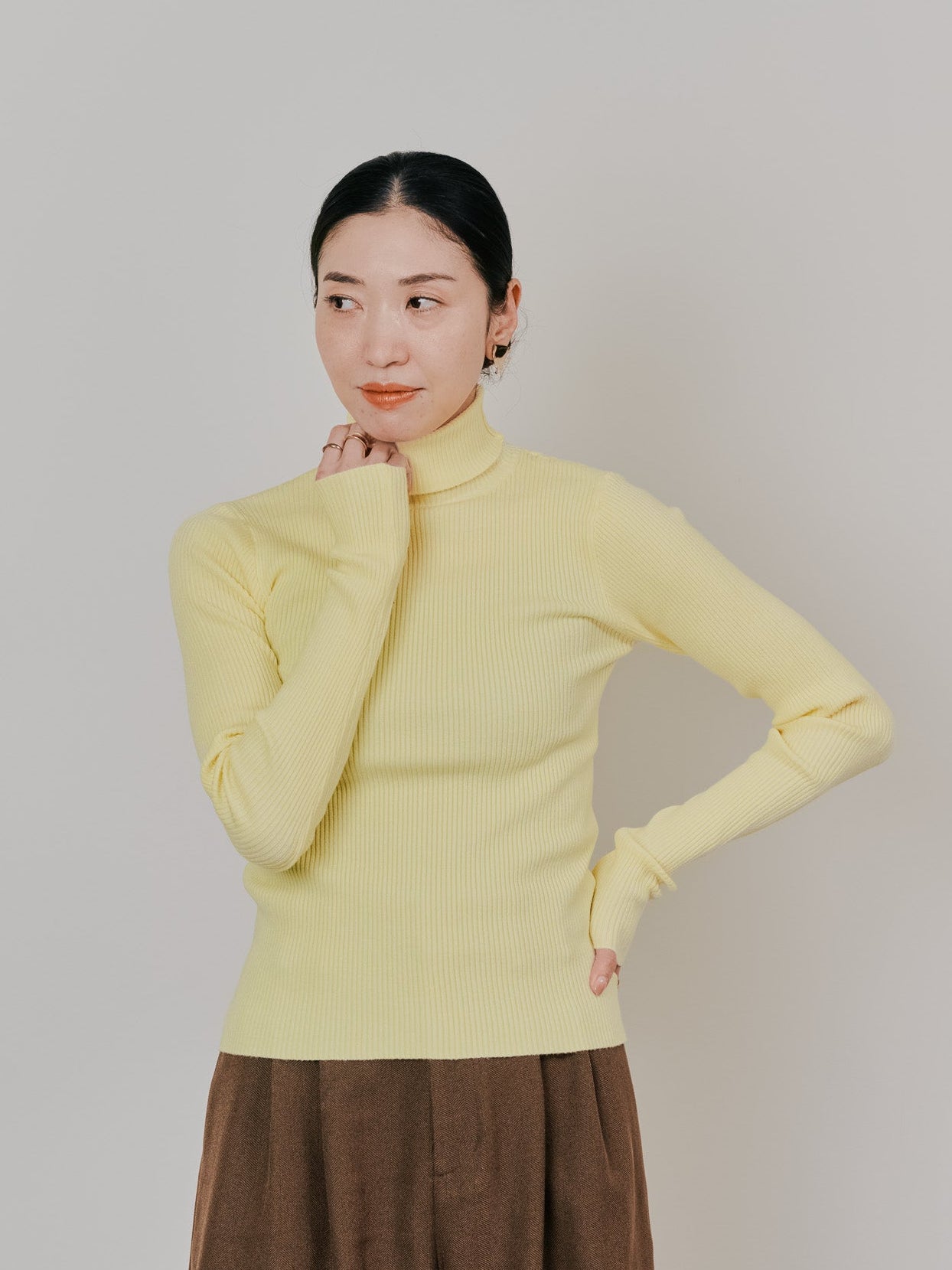リブタートルニットトップス [605548] yellow