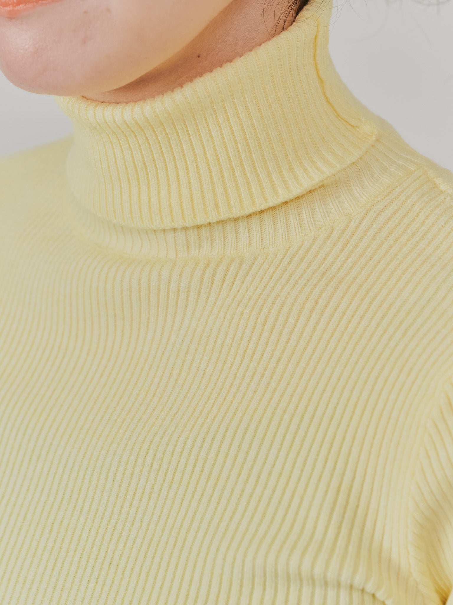 リブタートルニットトップス [605548] yellow