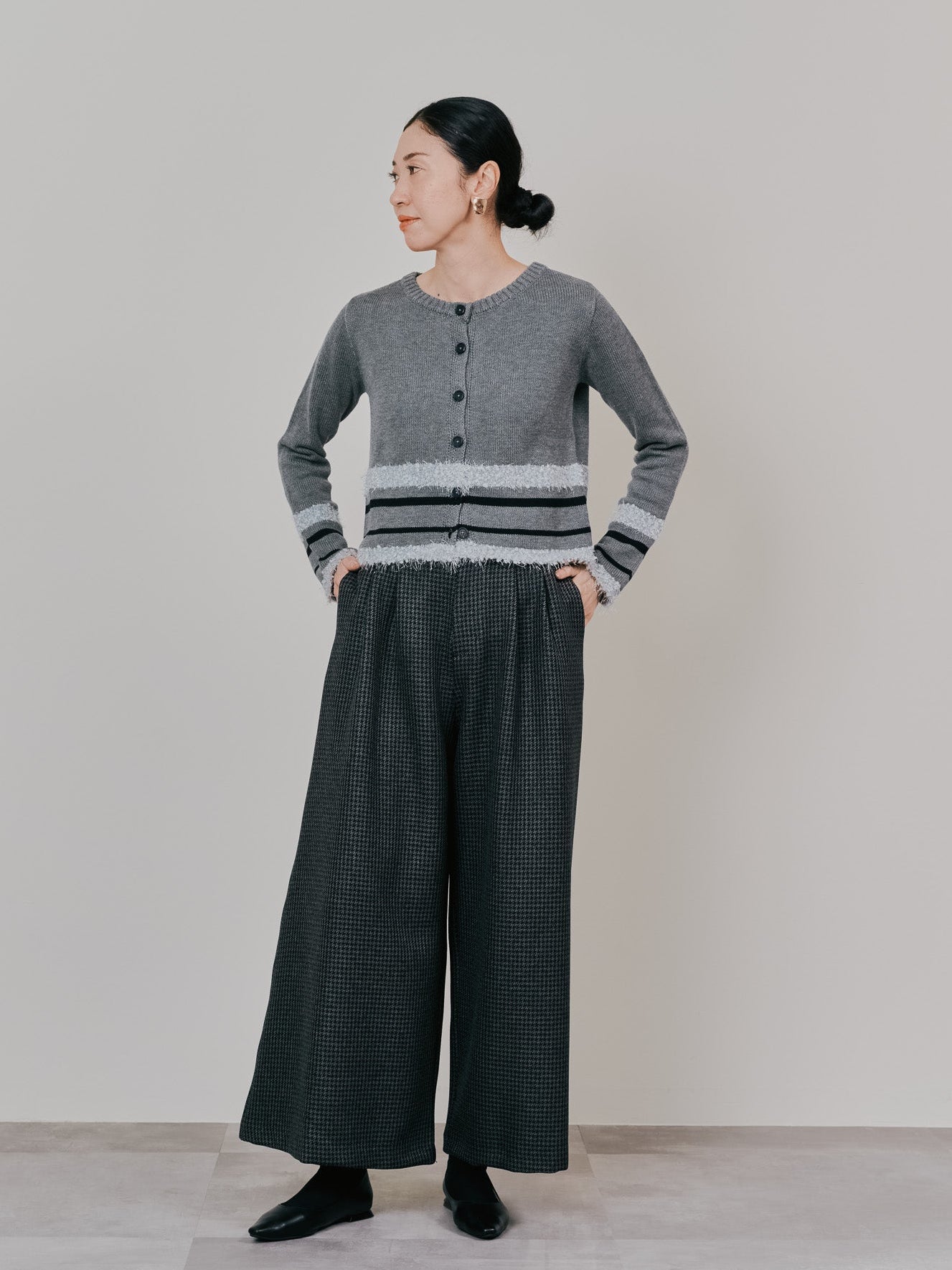 【予約商品】ポイントポップコーンマルチボーダーニットカーディガン [601458] light grey
