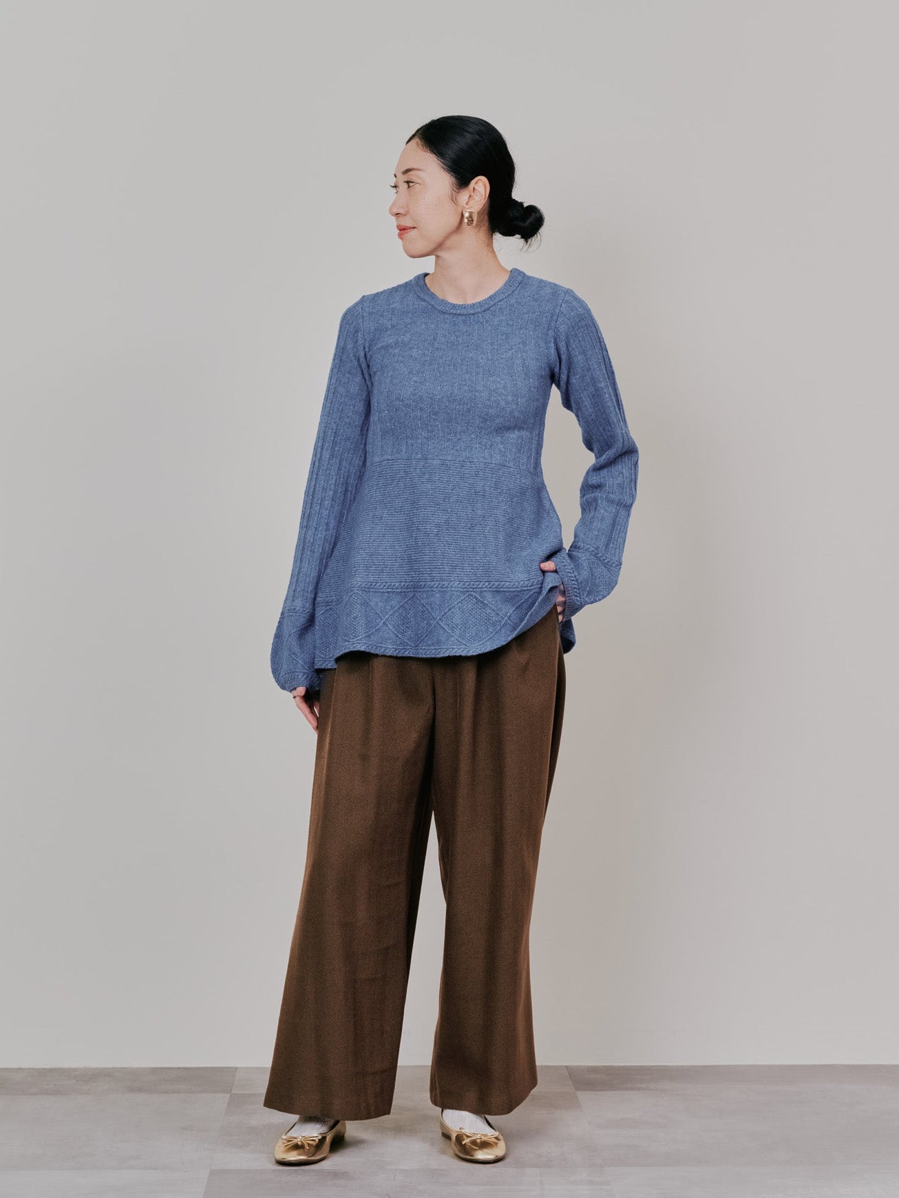 ケーブルペプラムニットトップス [605534] blue