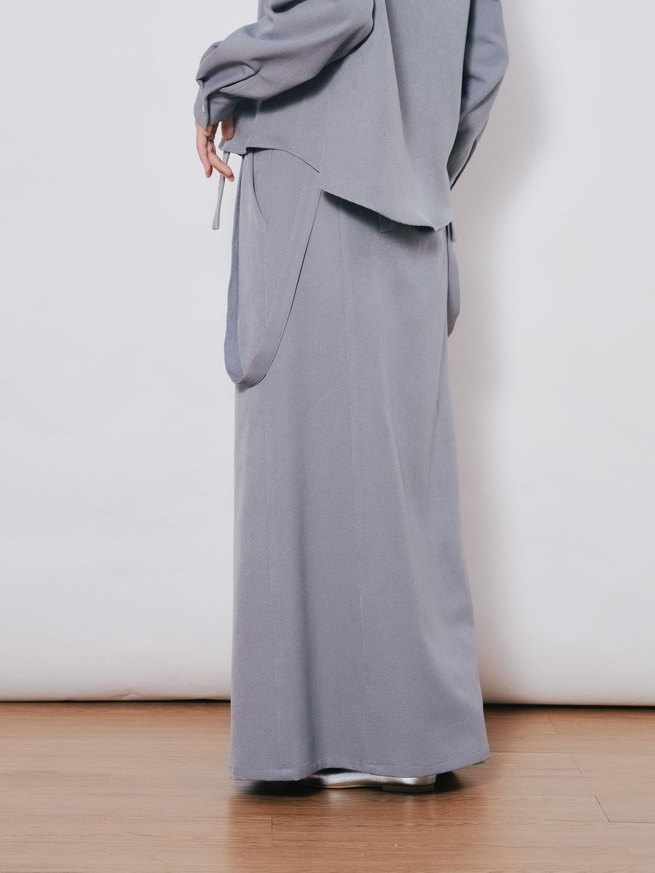 サスペンダー付ソフトAラインスカート [608328] grey