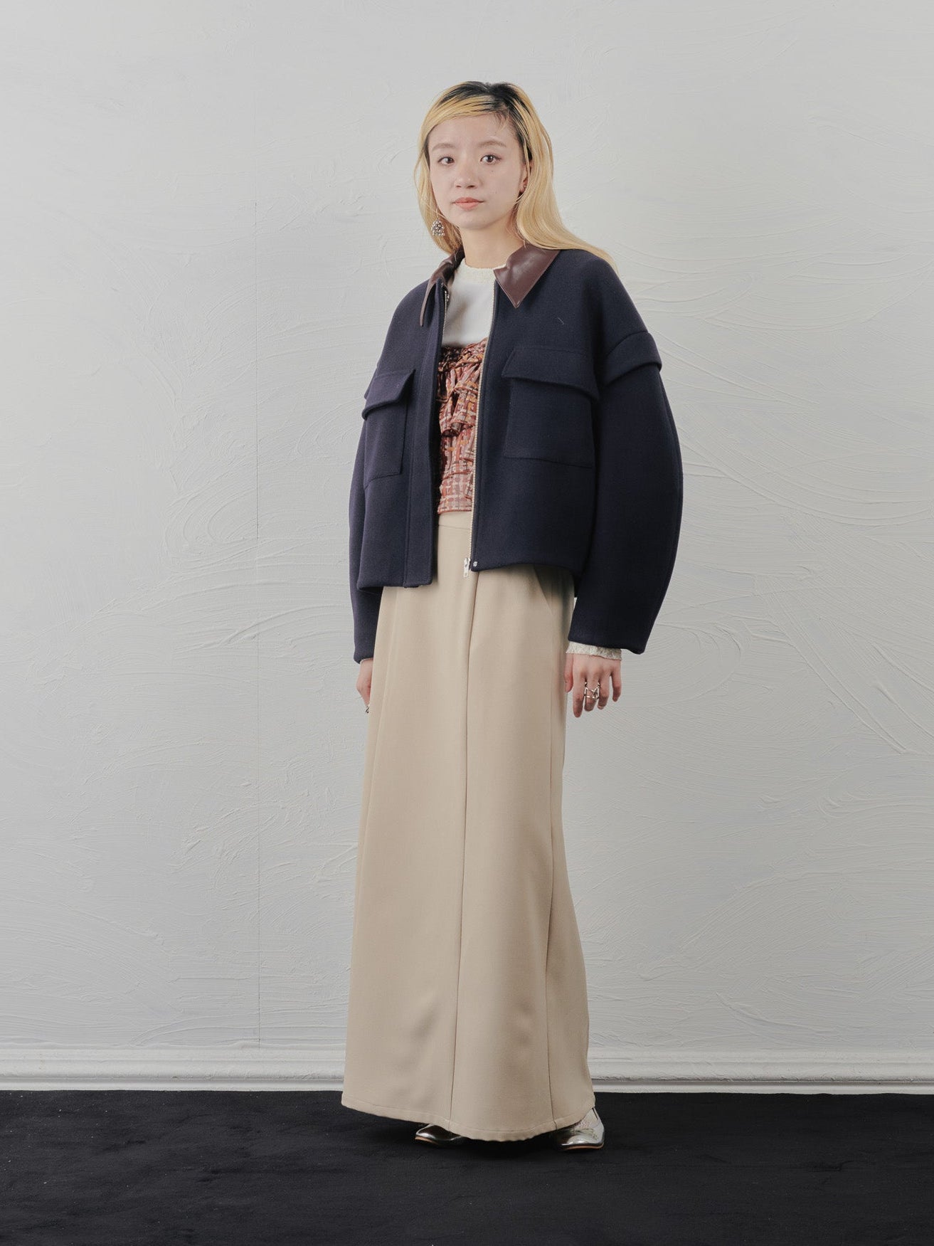サスペンダー付ソフトAラインスカート [608328] light beige