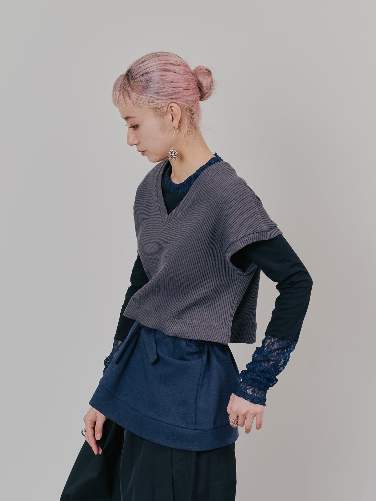 ヘム2WAYワッフルベスト [601355] charcoal