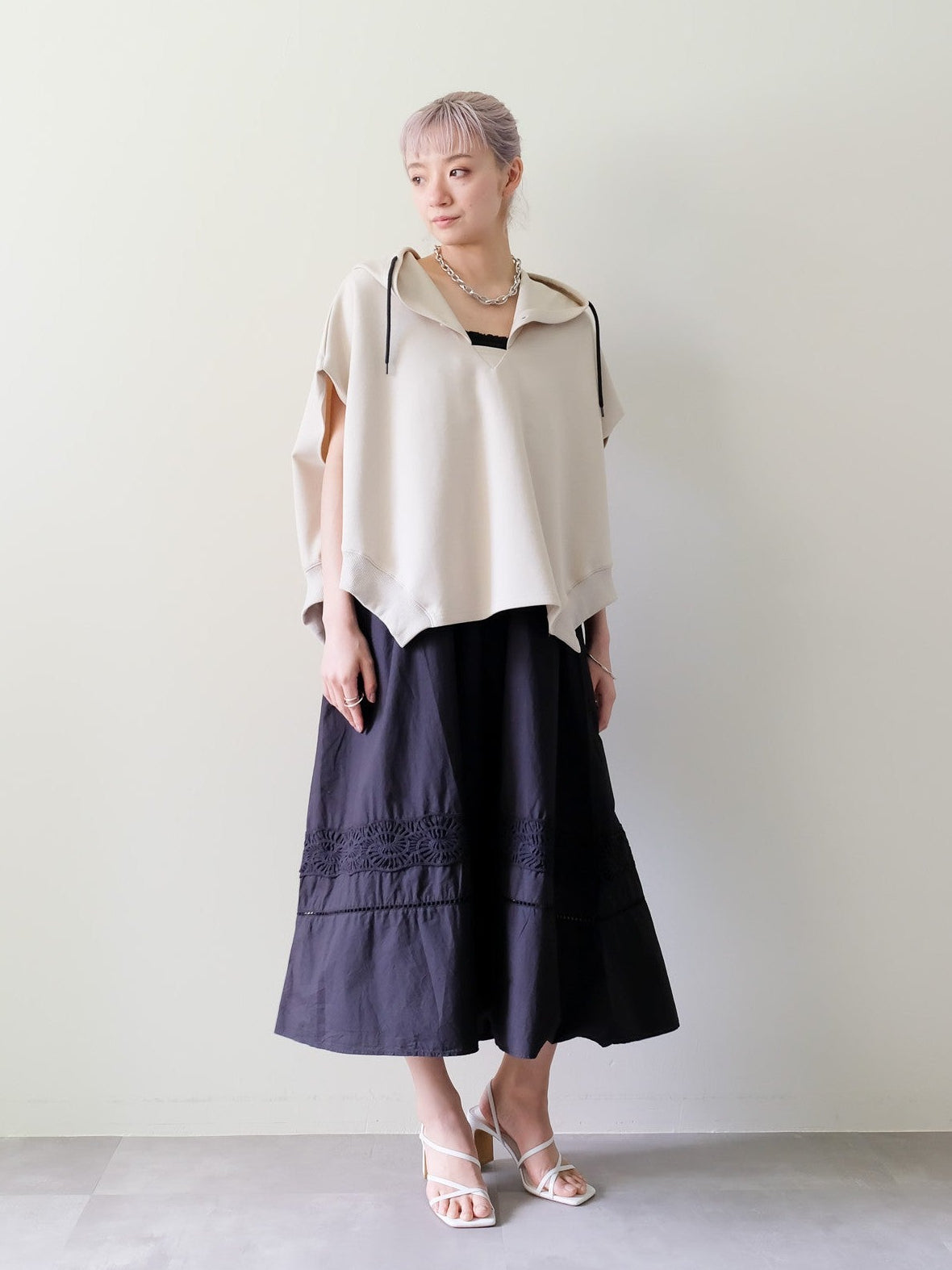 Sleeveless Hoodie Top(ノースリーブフーディー)[601572]light beige