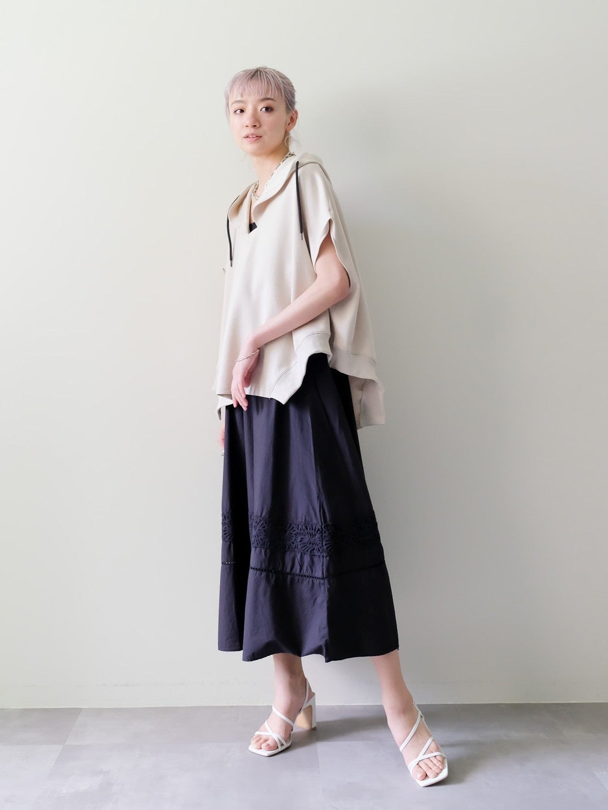 Sleeveless Hoodie Top(ノースリーブフーディー)[601572]light beige