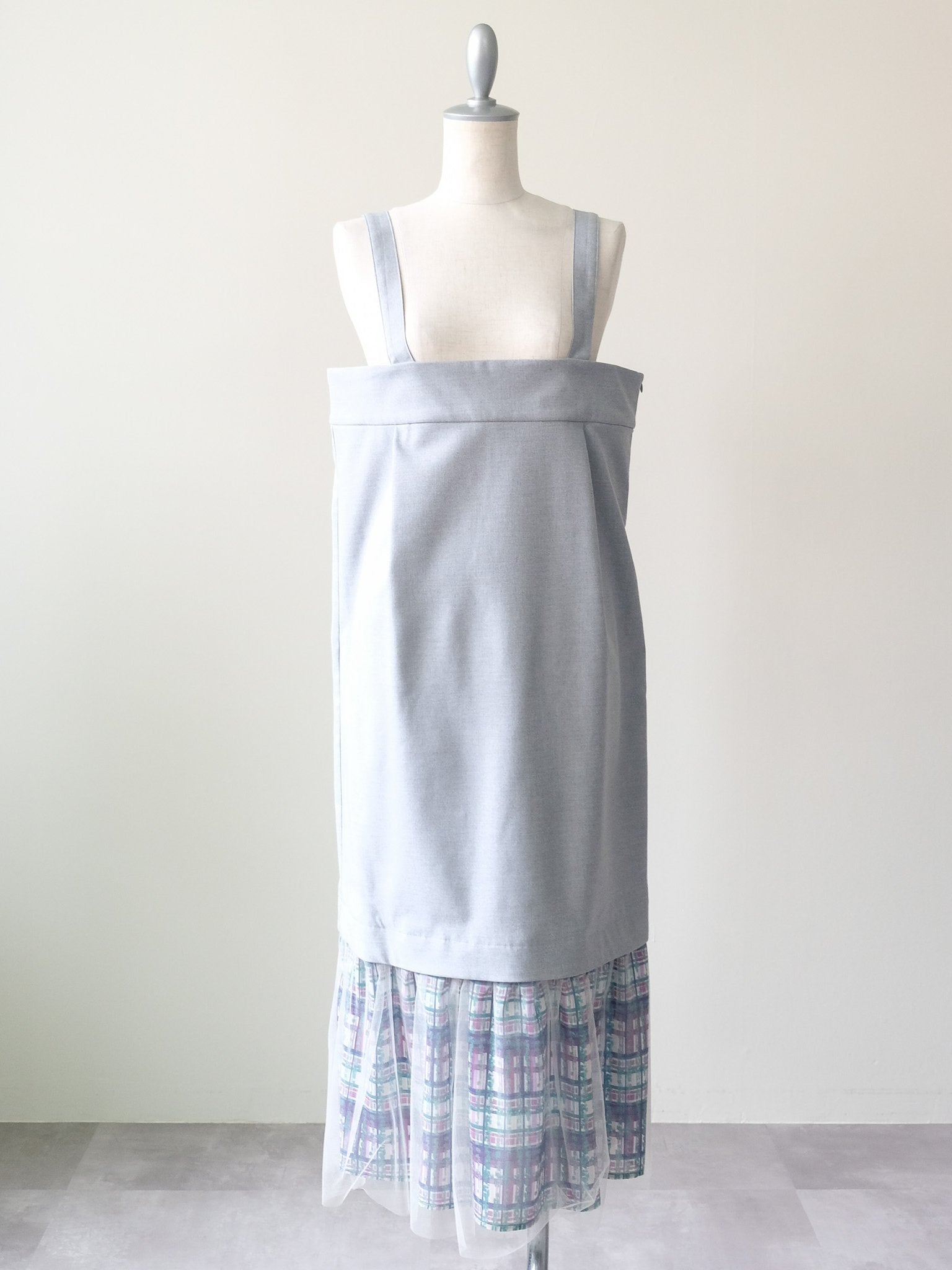 ヘムチェックサスペンダー付スカート [603341] grey