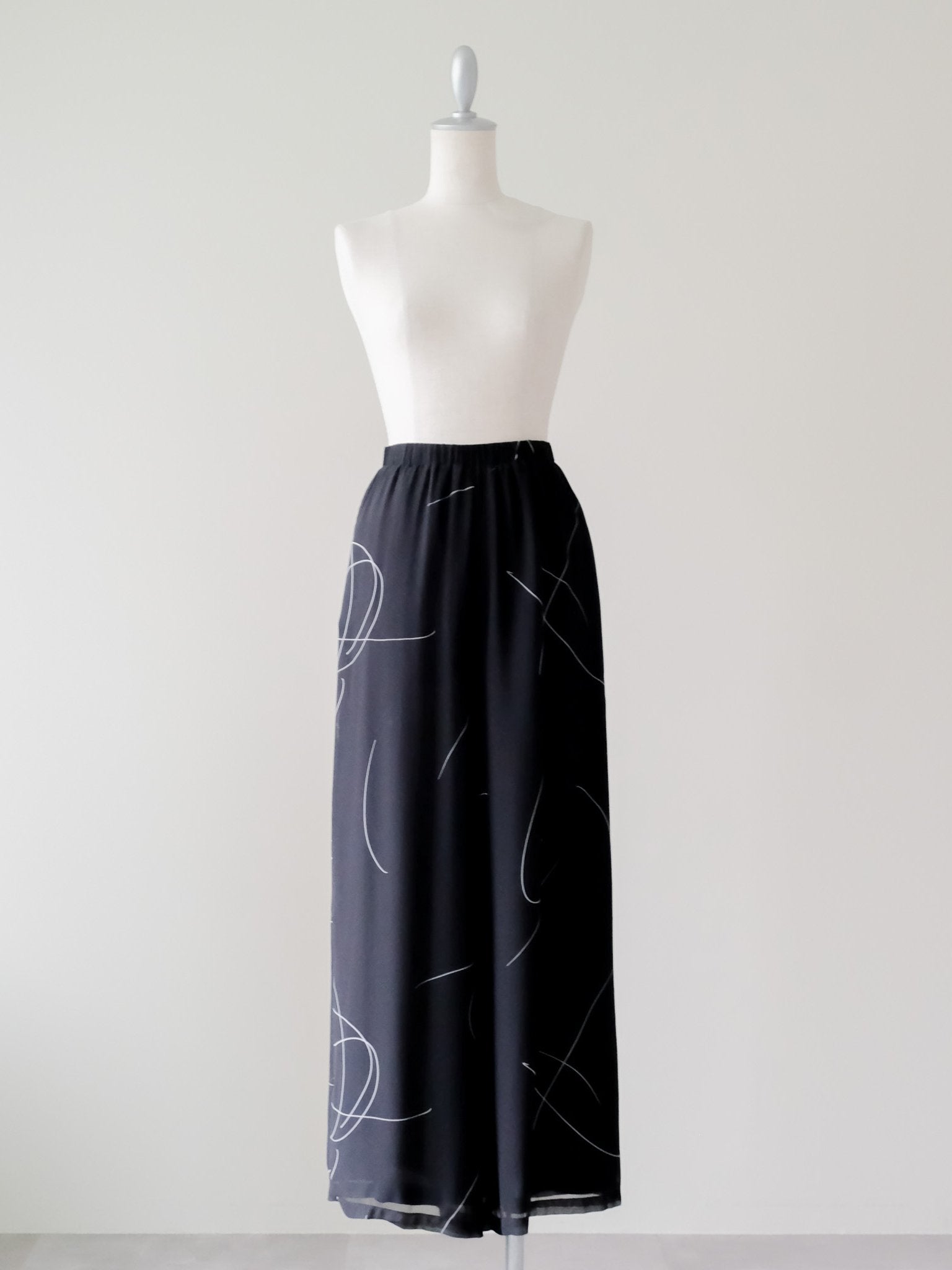 ラインプリントパンツ[601477]black