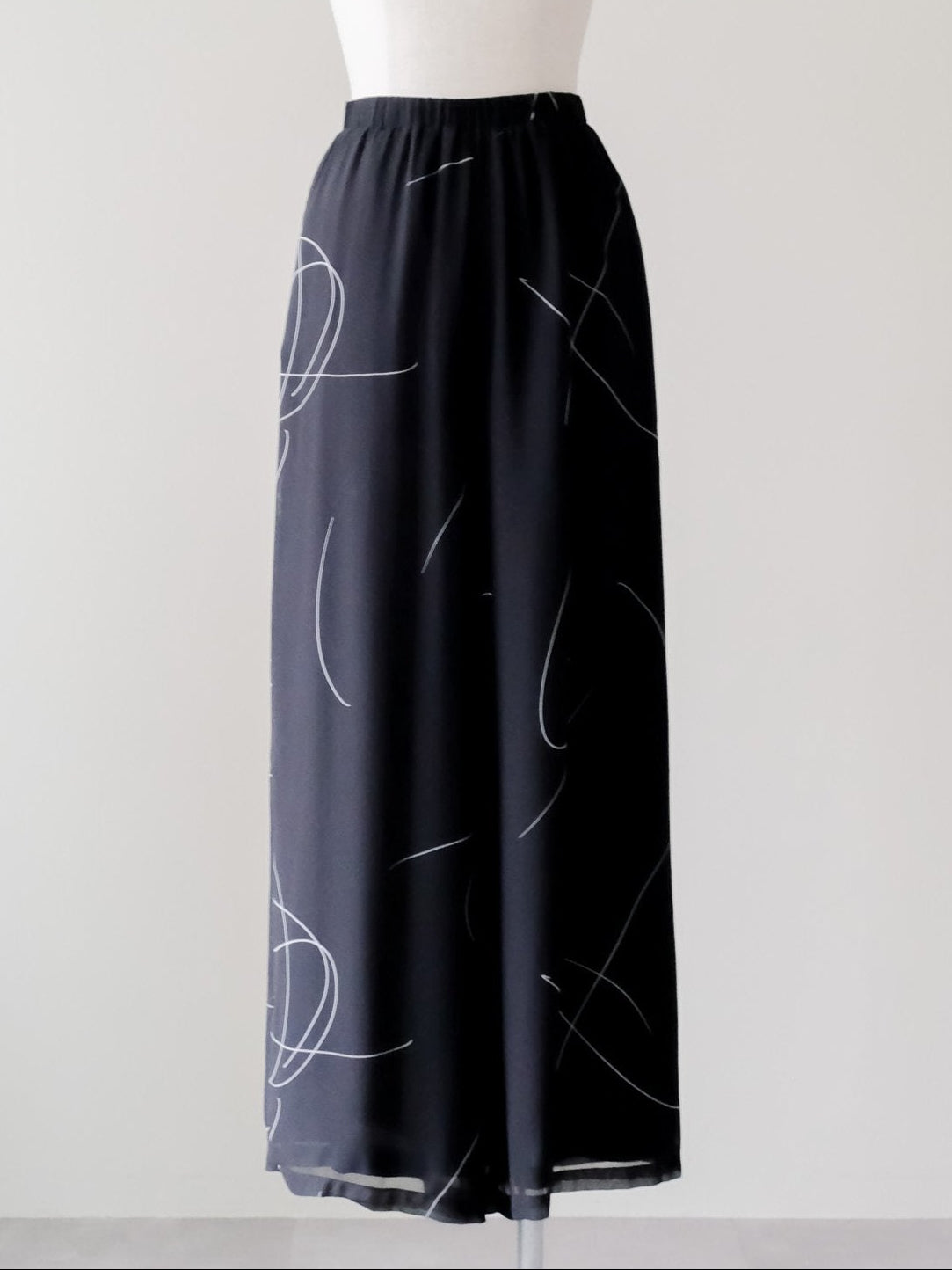 ラインプリントパンツ[601477]black
