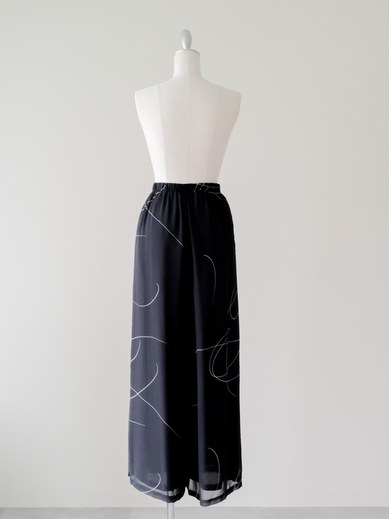 ラインプリントパンツ[601477]black