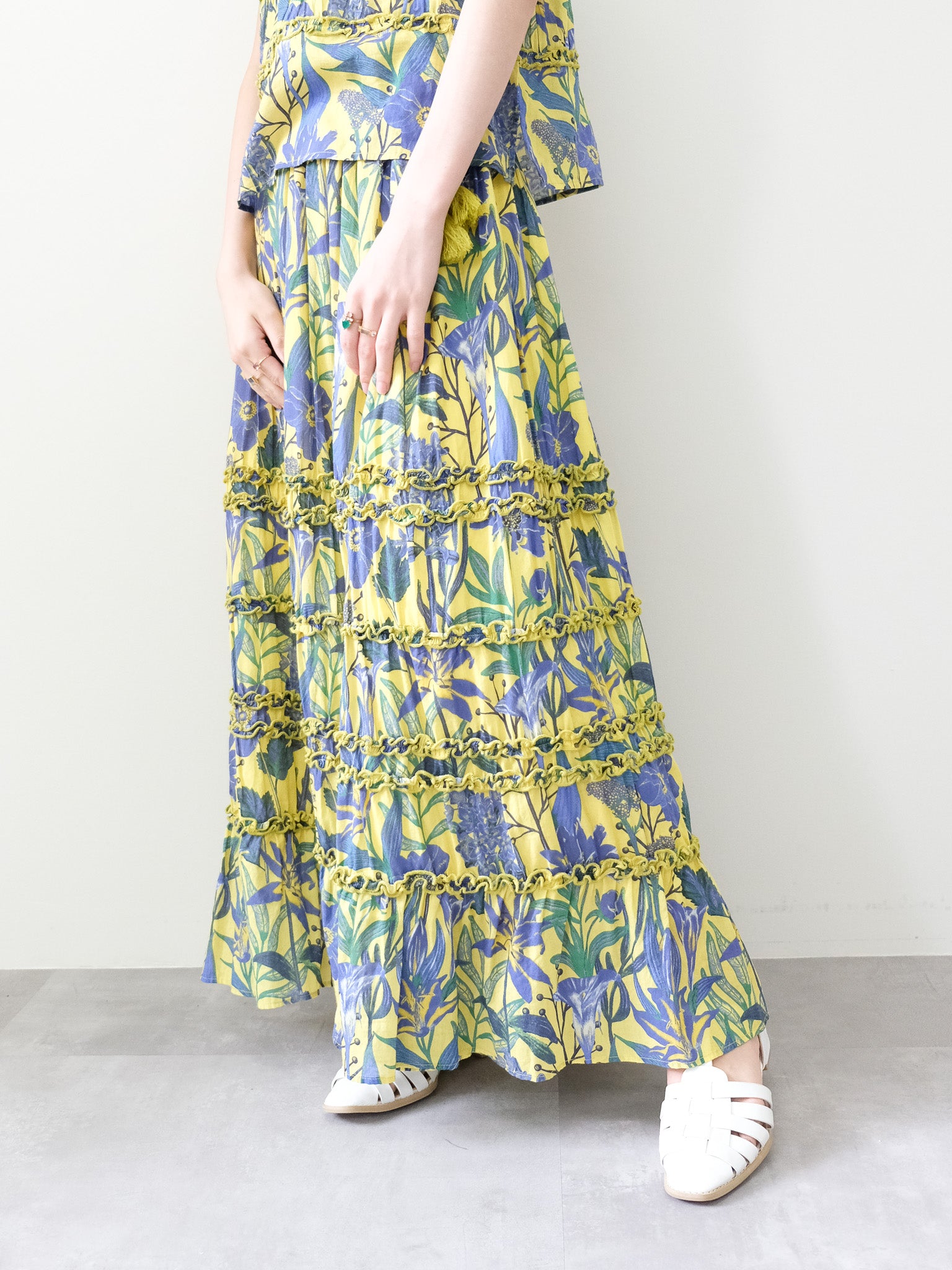 Lily Print Tiered Skirt(リリープリントティアードスカート)[601565]yellow