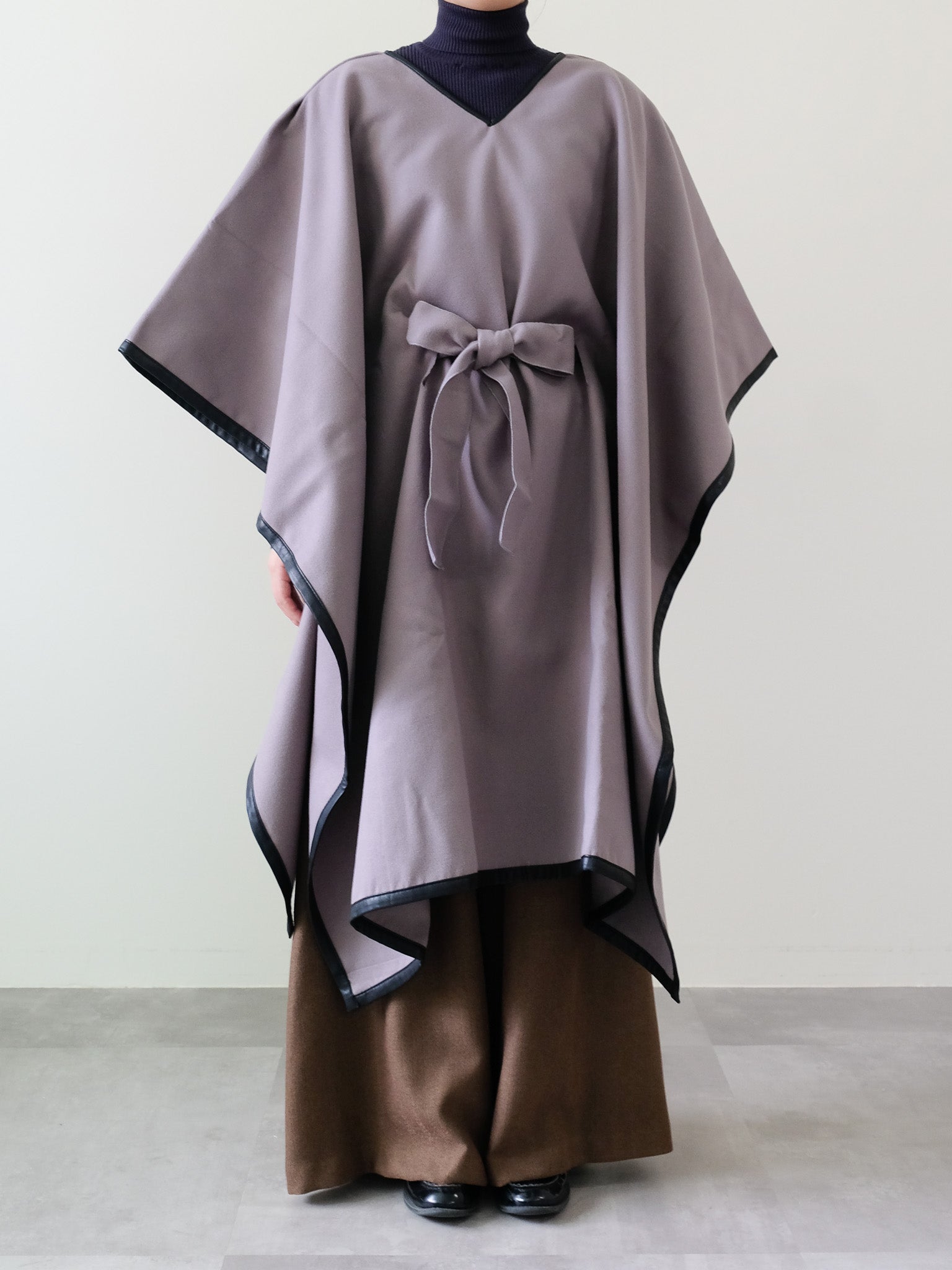 Taupe V-Neck Cape Top (435)