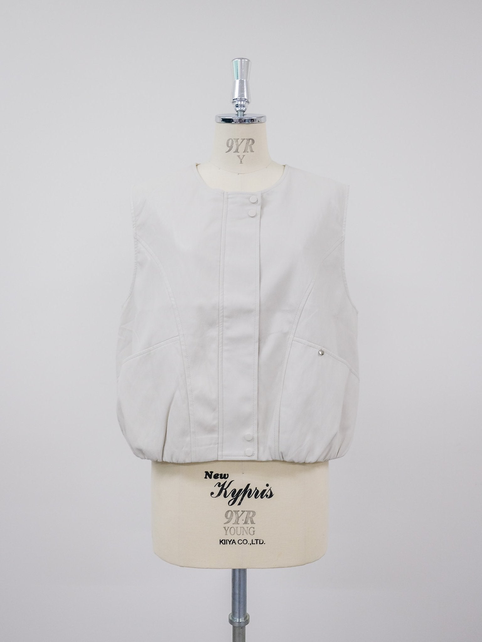 Fake leather vest [603423] beige(05)