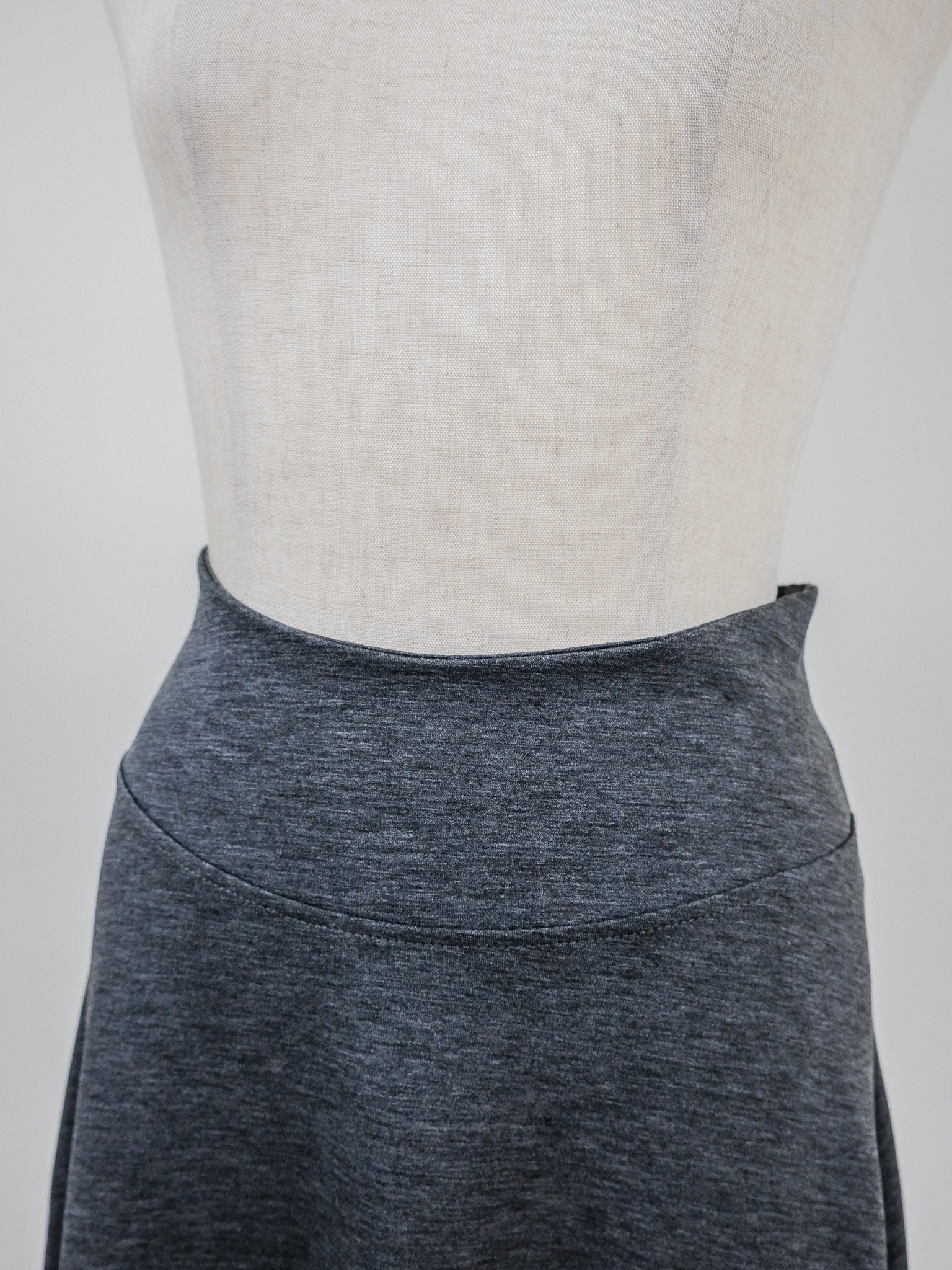 Jersey Flare Skirt [603417] charcoal(79)