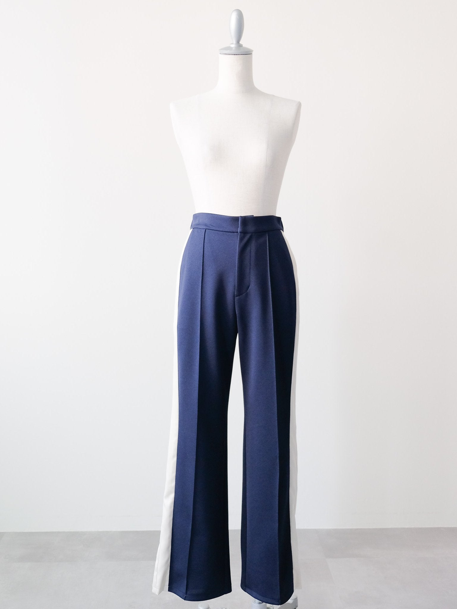 【予約商品】配色サイドライントラックパンツ [603340] navy
