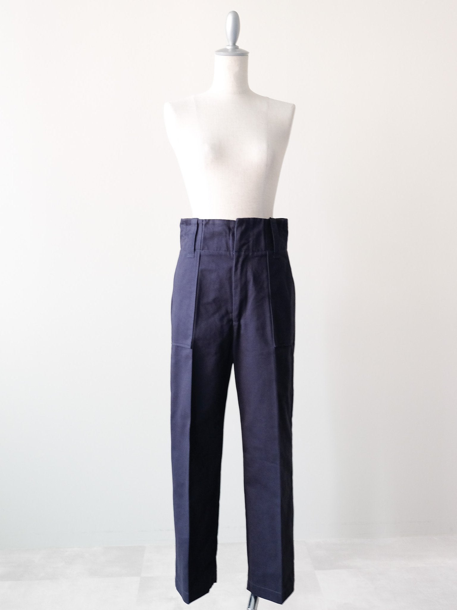 チノベイカーパンツ [605553] navy