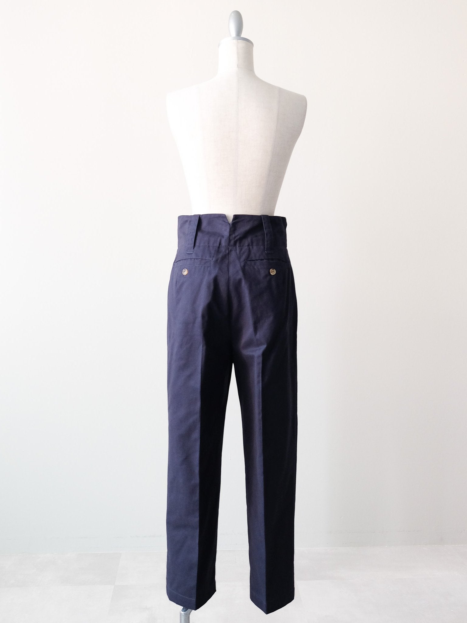 チノベイカーパンツ [605553] navy