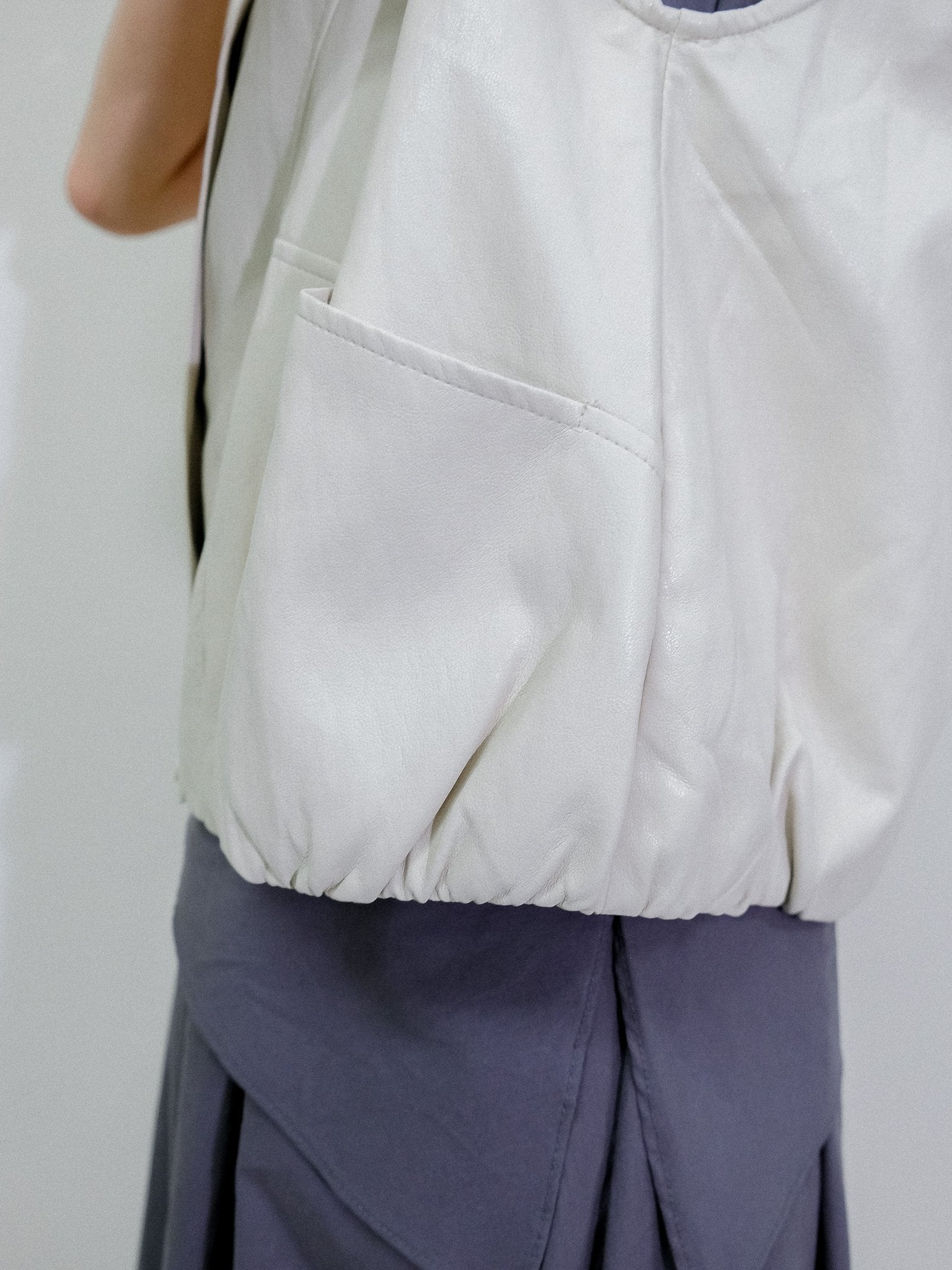 Fake leather vest [603423] beige(05)