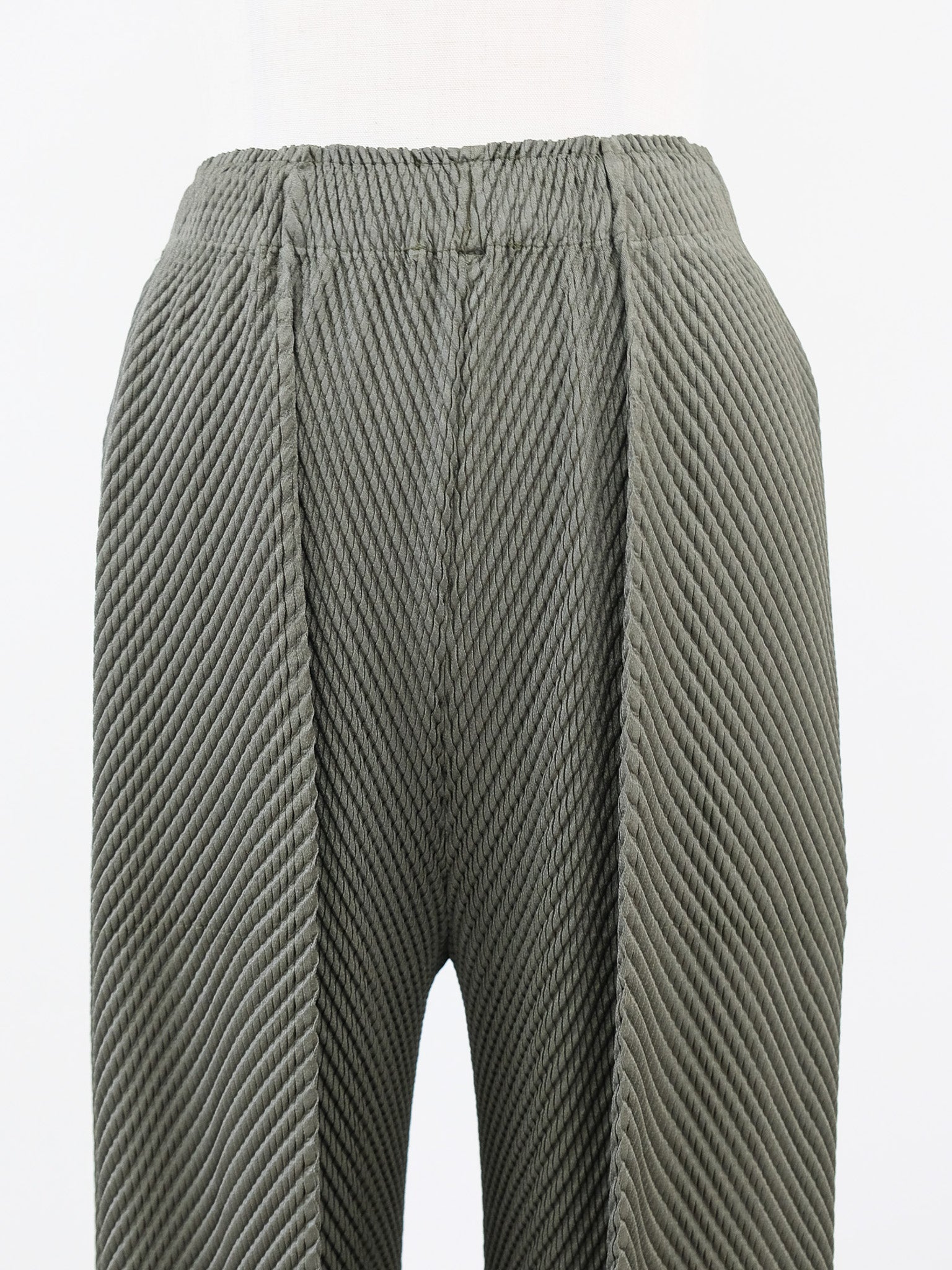 ヘリンボンプリーツストレートパンツ[601491]khaki