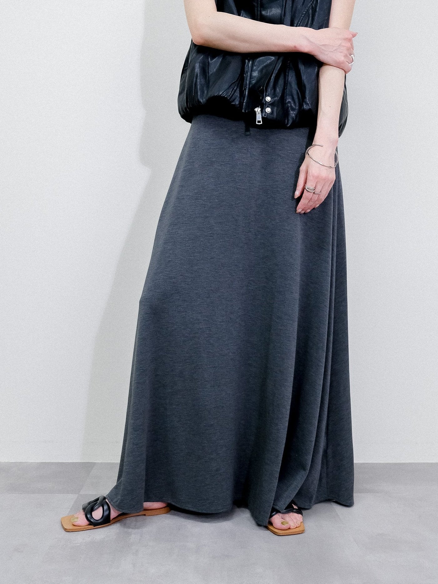 Jersey Flare Skirt [603417] charcoal(79)