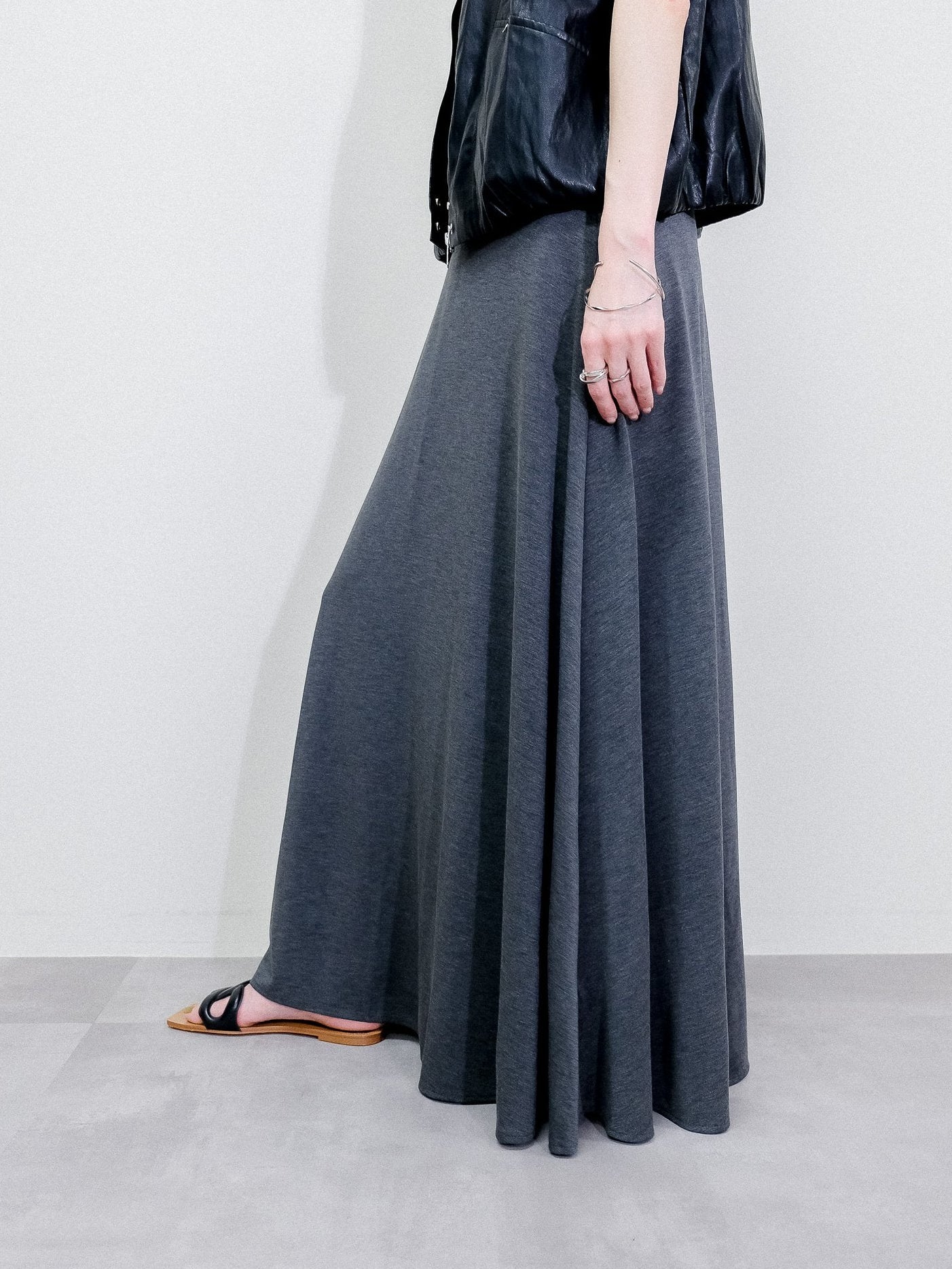 Jersey Flare Skirt [603417] charcoal(79)