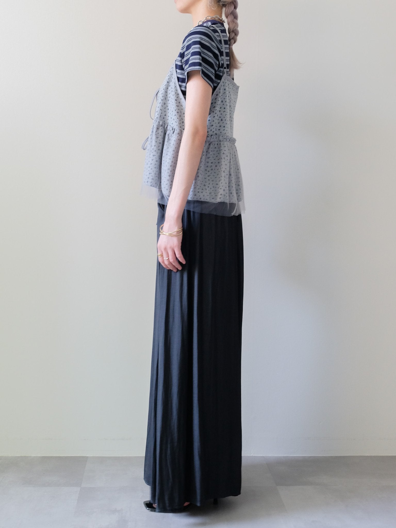 Floral Thermal Ribbon Camisole(フラワーサーマルリボンキャミソール)[601601]gray