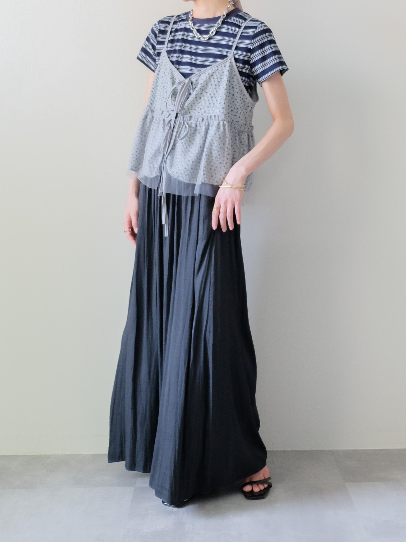 Floral Thermal Ribbon Camisole(フラワーサーマルリボンキャミソール)[601601]gray
