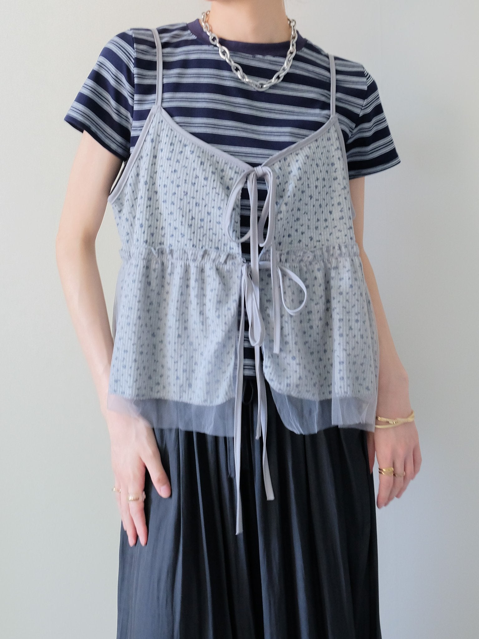 Floral Thermal Ribbon Camisole(フラワーサーマルリボンキャミソール)[601601]gray