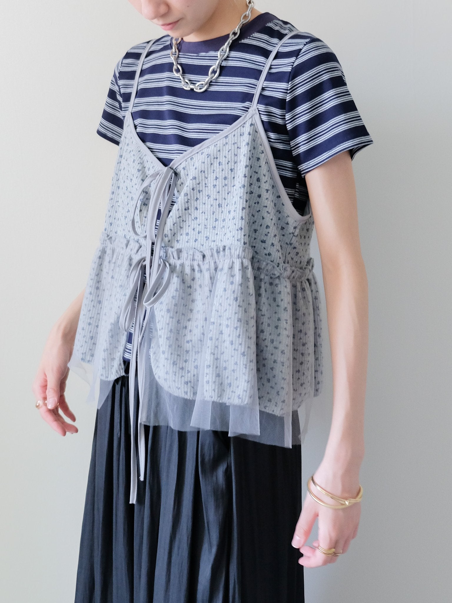 Floral Thermal Ribbon Camisole(フラワーサーマルリボンキャミソール)[601601]gray