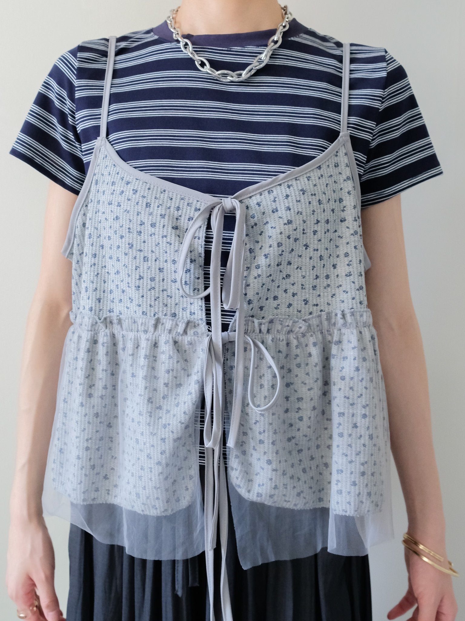 Floral Thermal Ribbon Camisole(フラワーサーマルリボンキャミソール)[601601]gray