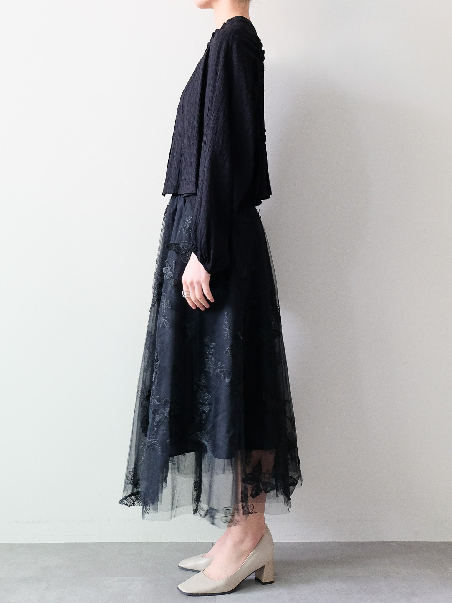 バタフライ刺繍チュールスカート[601498]black
