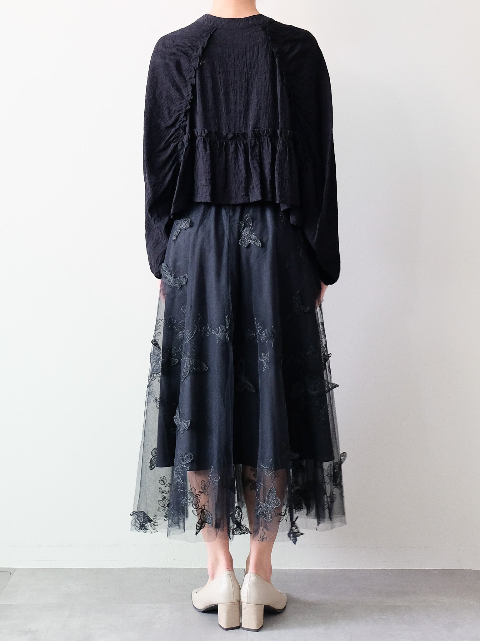 バタフライ刺繍チュールスカート[601498]black