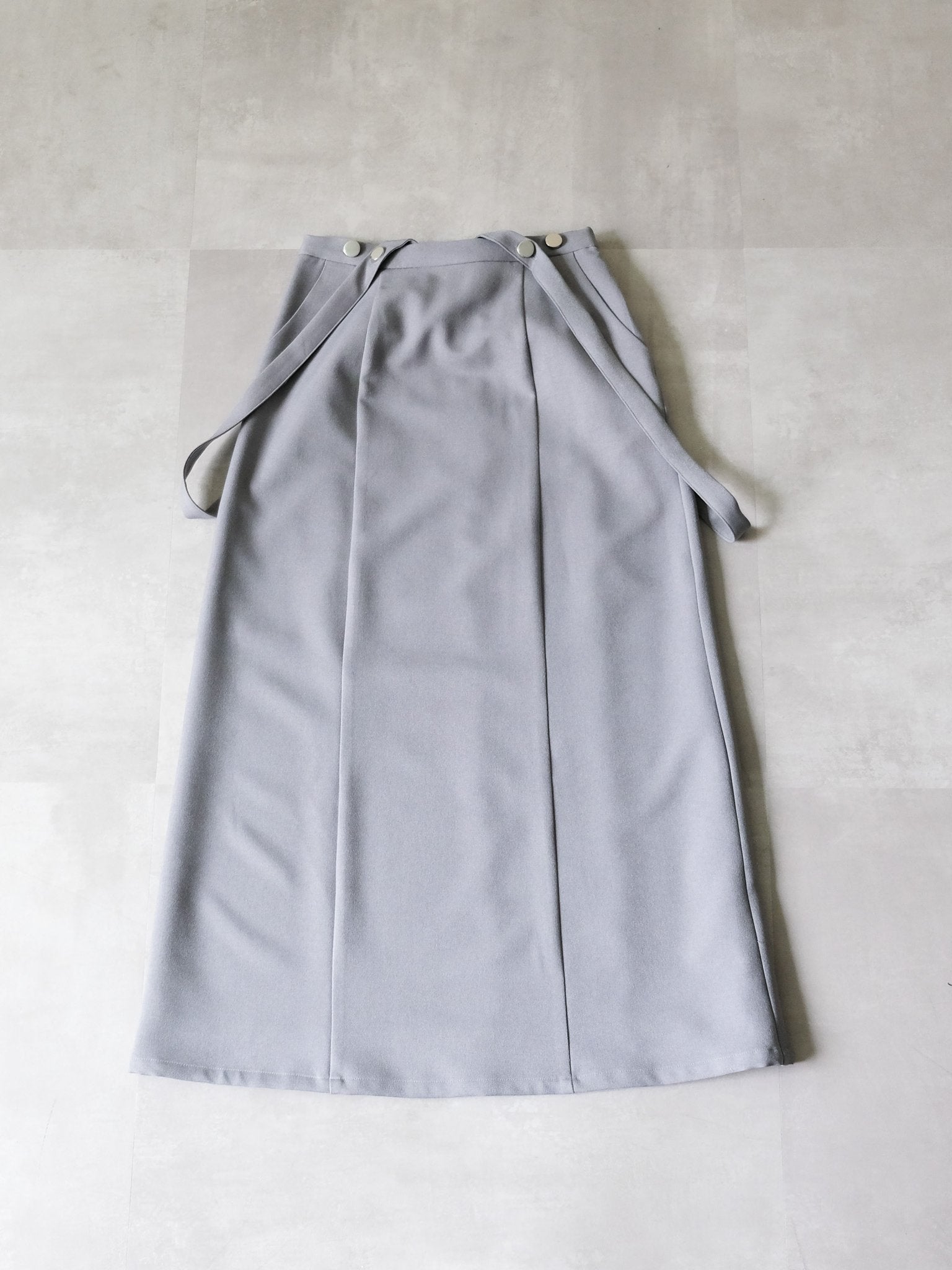 サスペンダー付ソフトAラインスカート [608328] grey