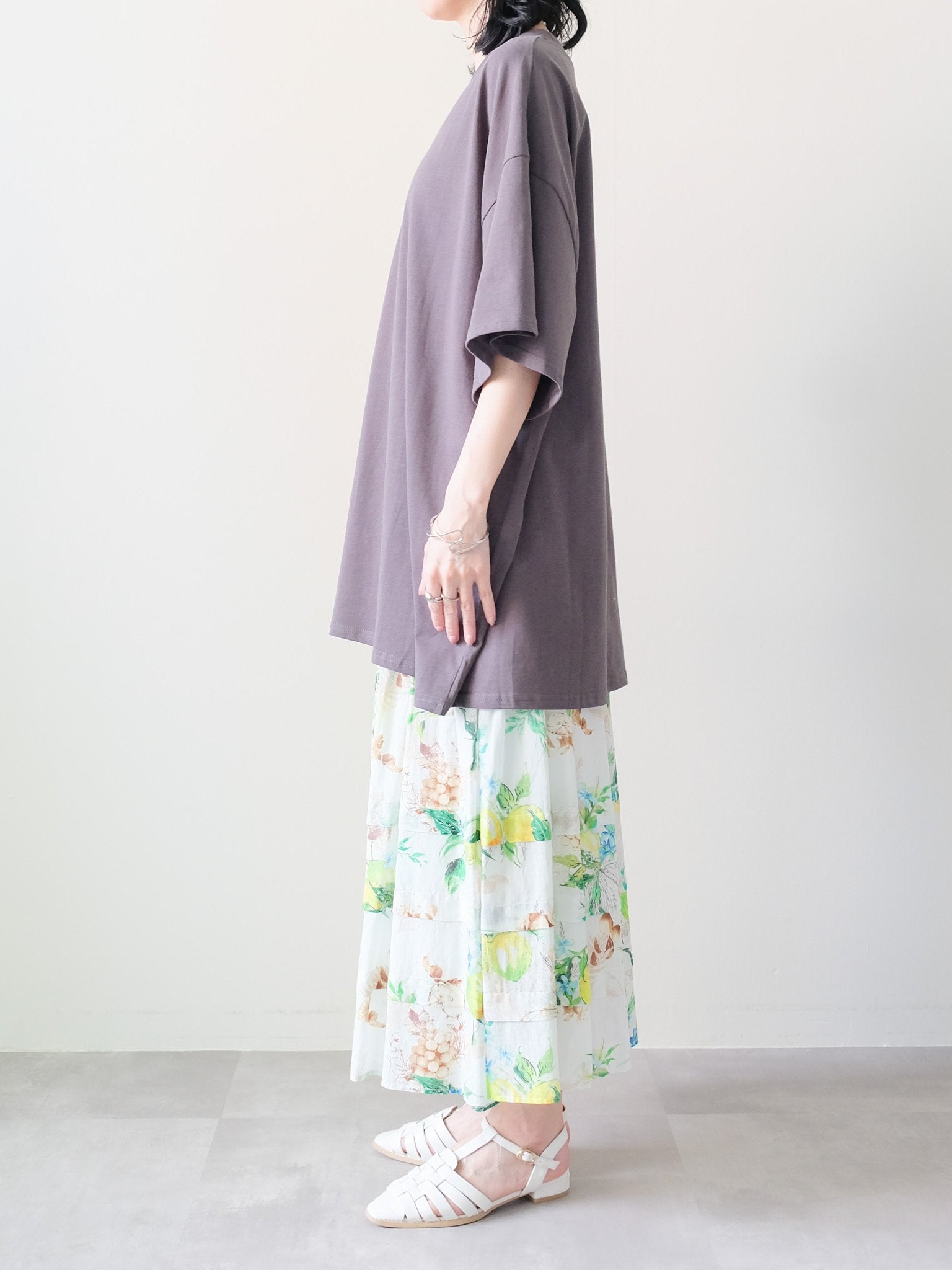 Loose V-neck Half Sleeve T-shirt(ルーズVネックハーフスリーブTシャツ)[601598]charcoal