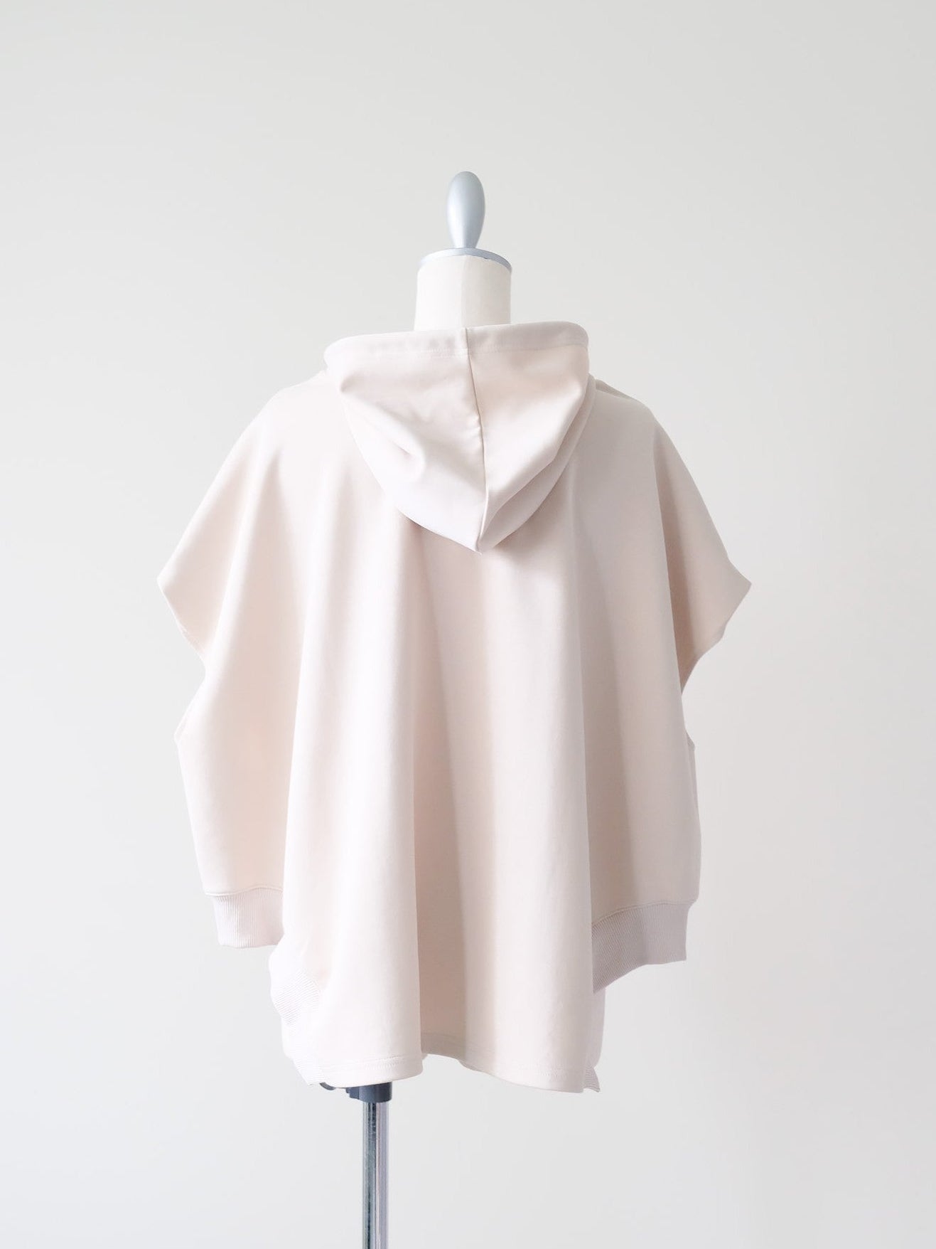 Sleeveless Hoodie Top(ノースリーブフーディー)[601572]light beige