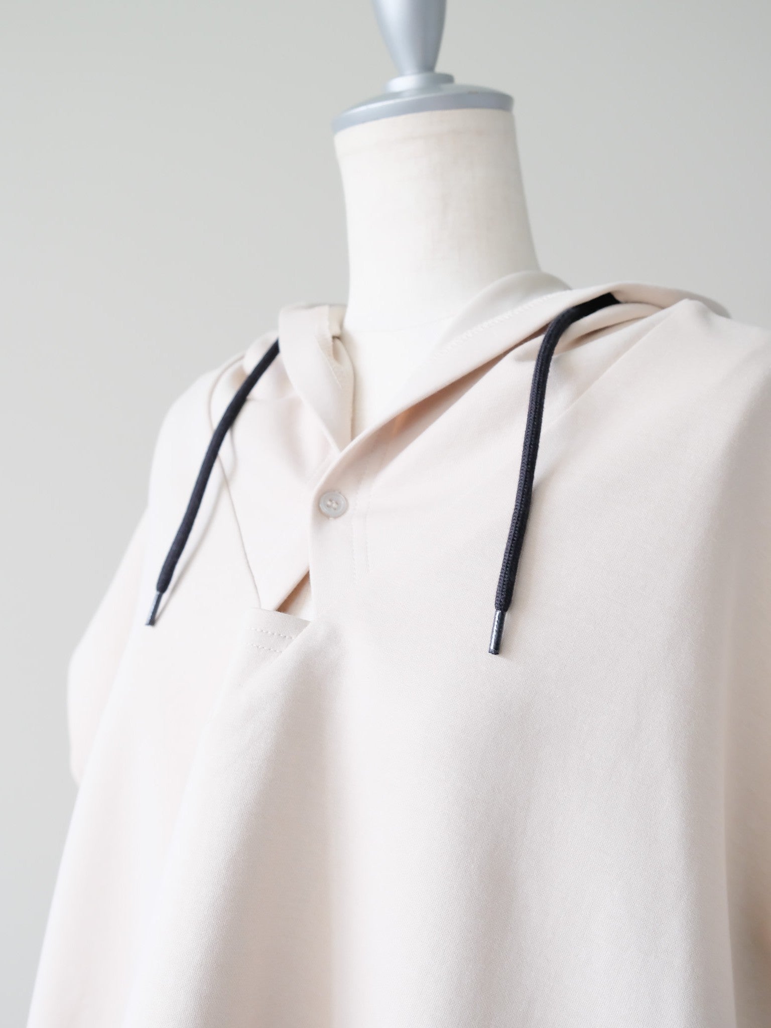 Sleeveless Hoodie Top(ノースリーブフーディー)[601572]light beige