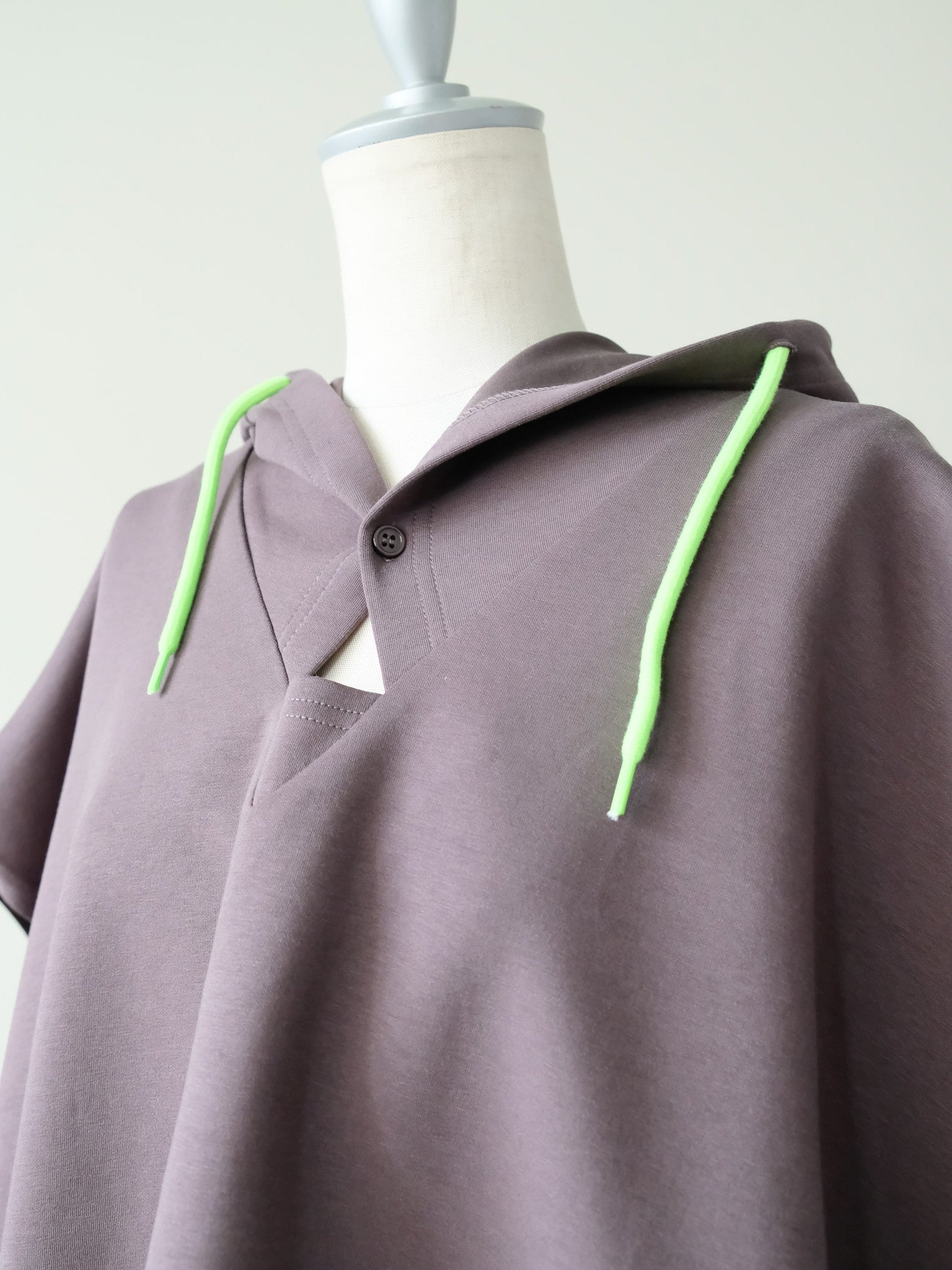 Sleeveless Hoodie Top(ノースリーブフーディー)[601572]charcoal