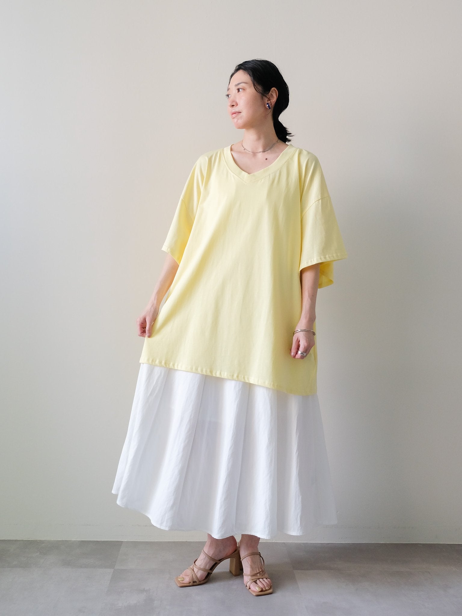 Loose V-neck Half Sleeve T-shirt(ルーズVネックハーフスリーブTシャツ)[601598]yellow