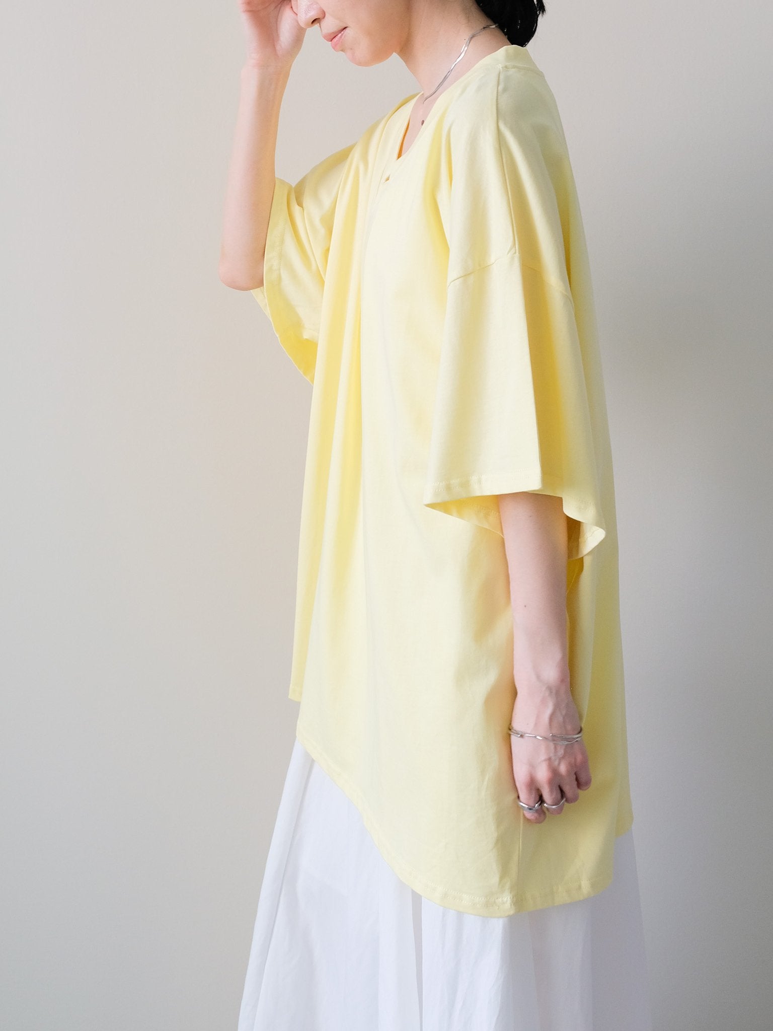Loose V-neck Half Sleeve T-shirt(ルーズVネックハーフスリーブTシャツ)[601598]yellow