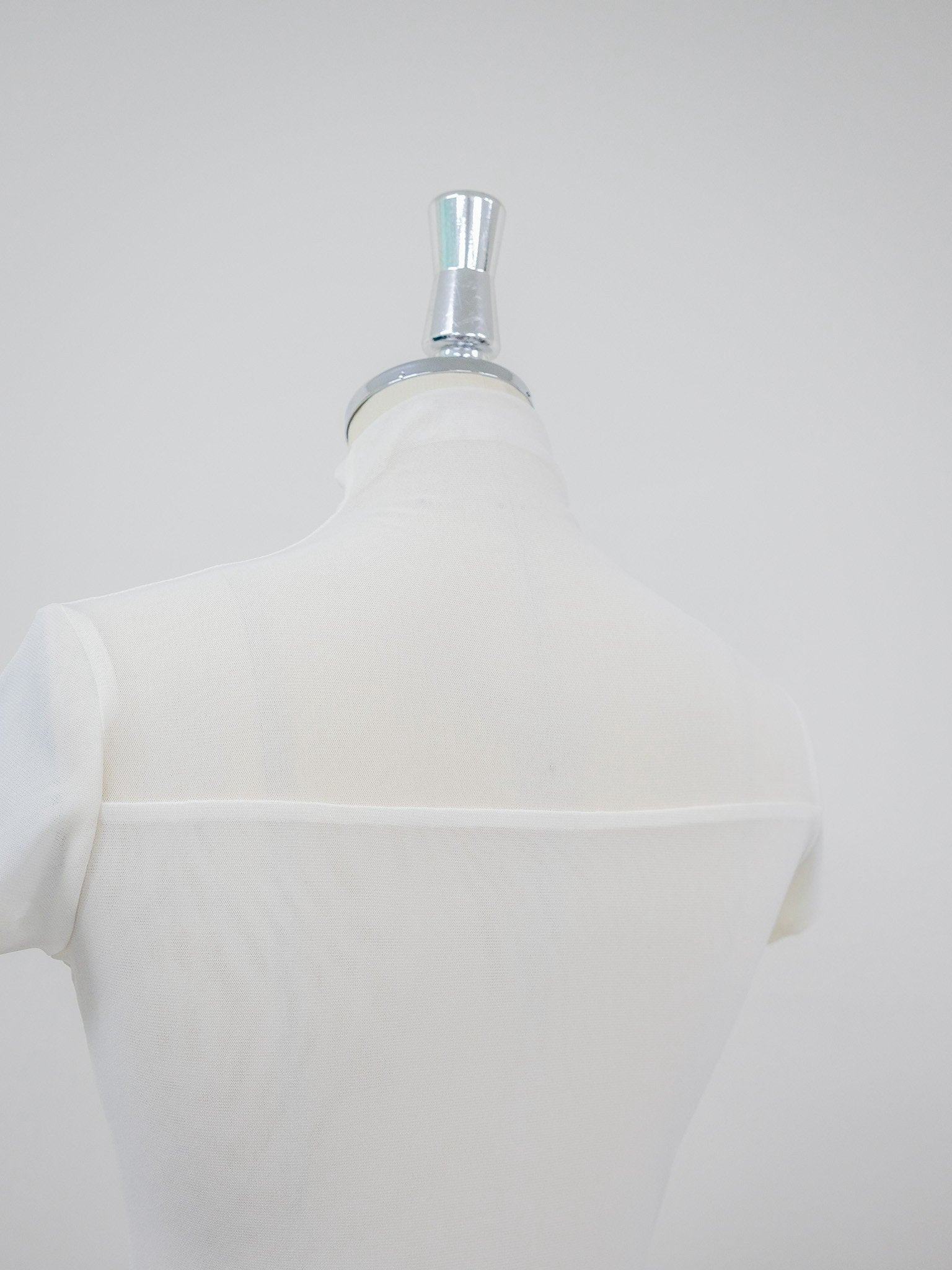 Sheer High Neck Top [603399] off(01)